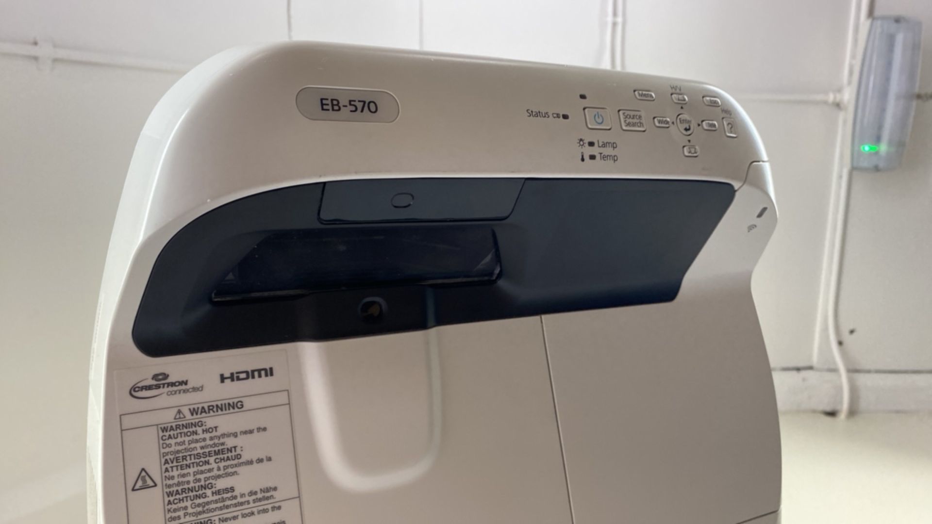 Epson EB-570 Projector - Image 4 of 5