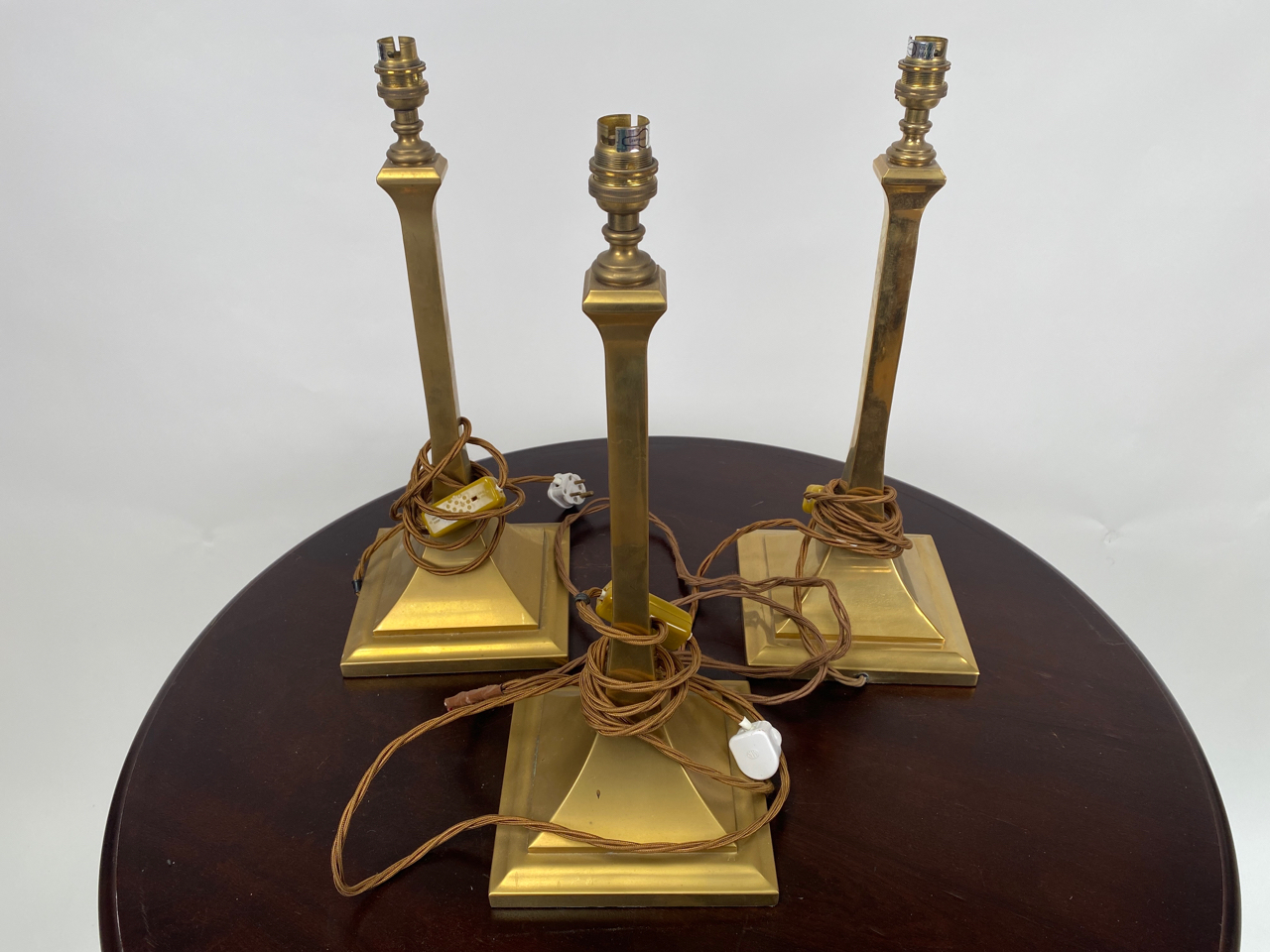Set of 3 SW Brass Table Lamps - Image 2 of 5