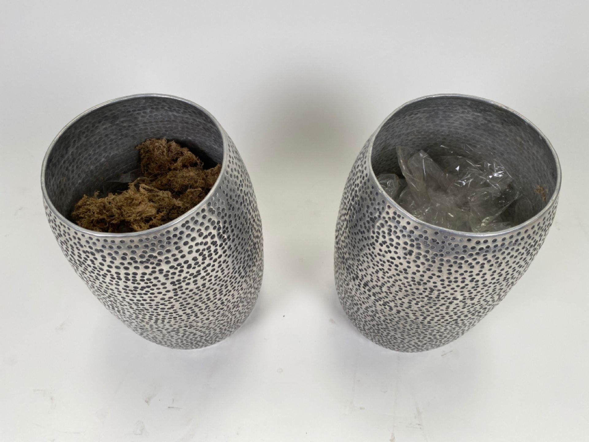 Pair of Speckled Plant Pots - Image 2 of 4