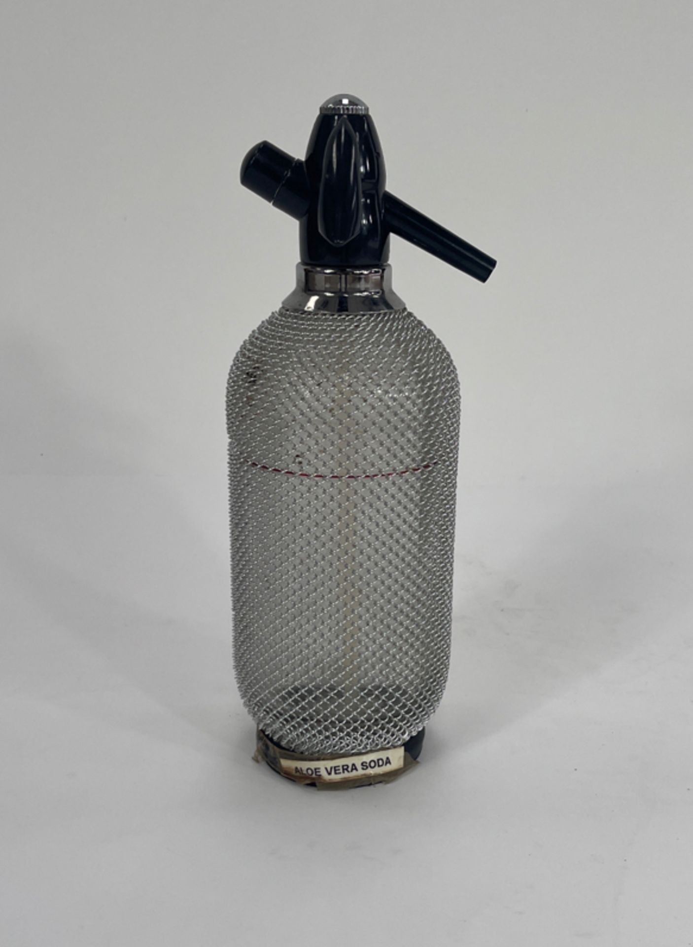 Aloe Vera Vibtage Classic Soda Siphon Seltzer Glass Bottle With Wire Mesh - Image 3 of 4