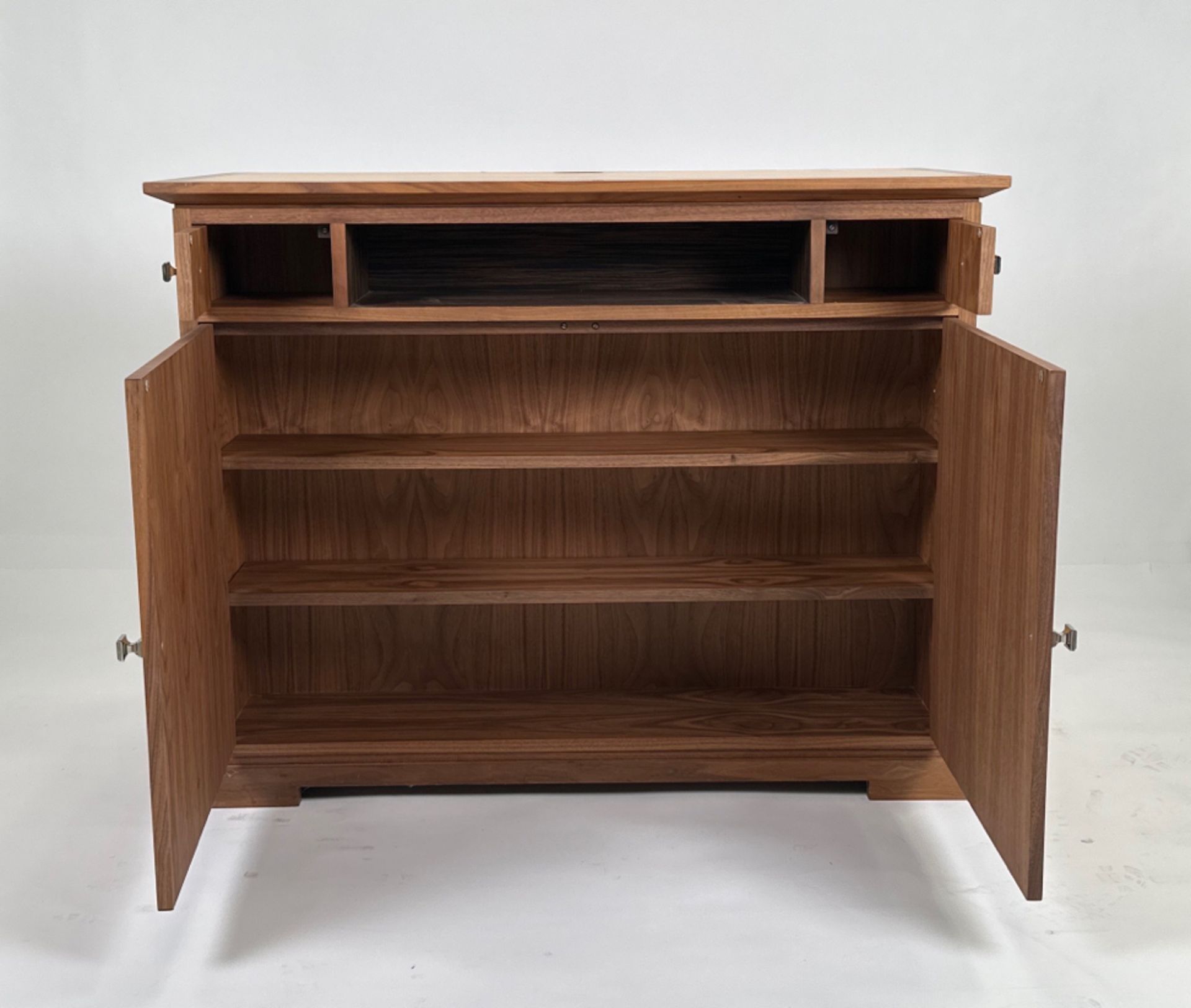 David Linley Sideboard - Image 3 of 9