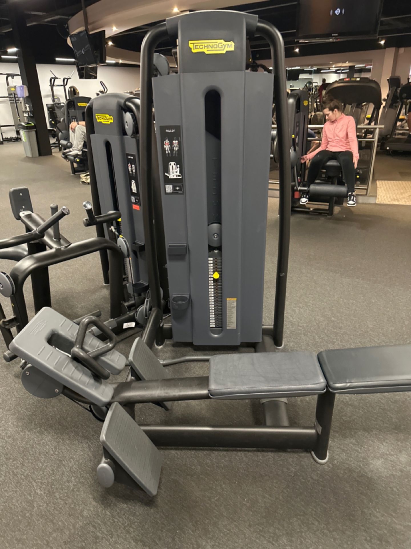 Technogym Selection 700 Pulley Machine