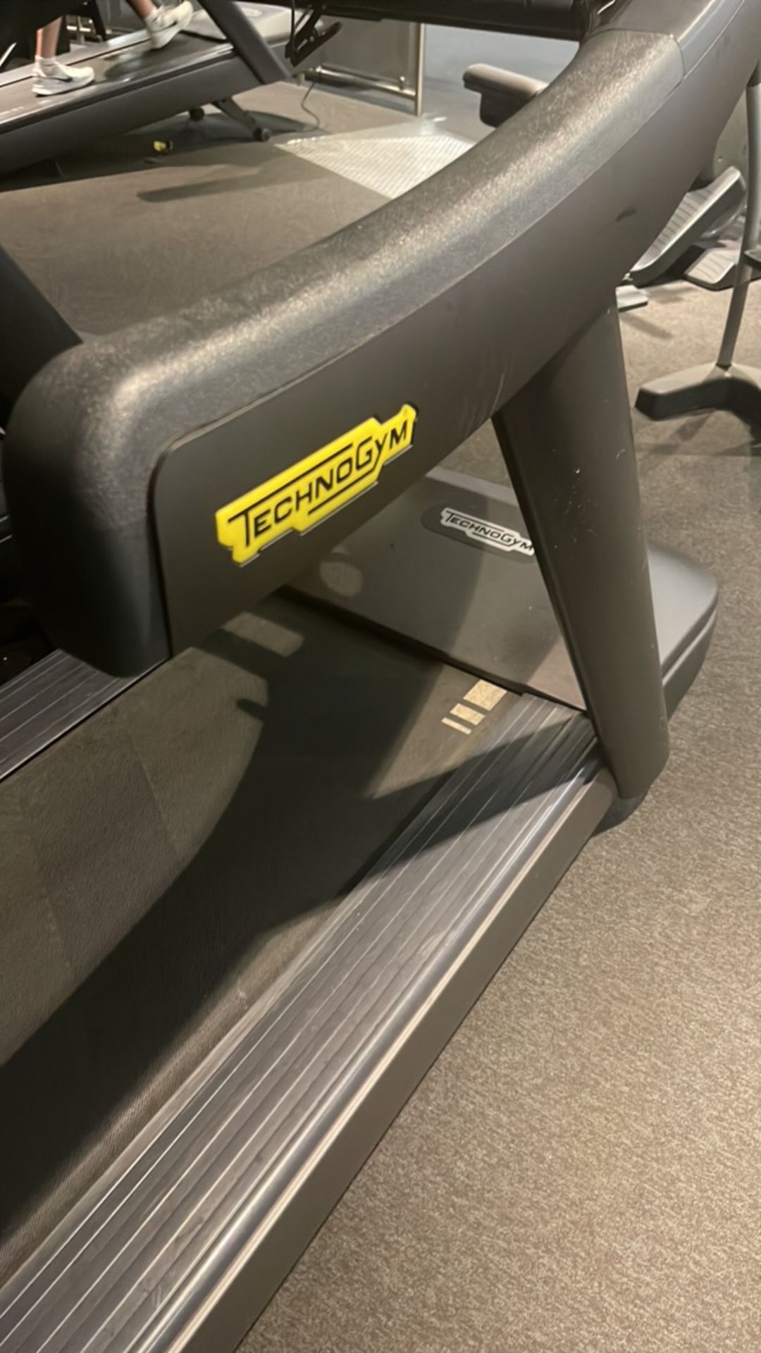 Technogym Excite Run 600 LED Cosmo Treadmill - Image 7 of 10