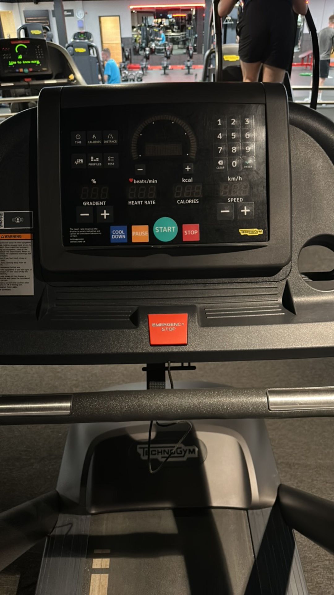 Technogym Excite Run 600 LED Cosmo Treadmill - Image 2 of 10