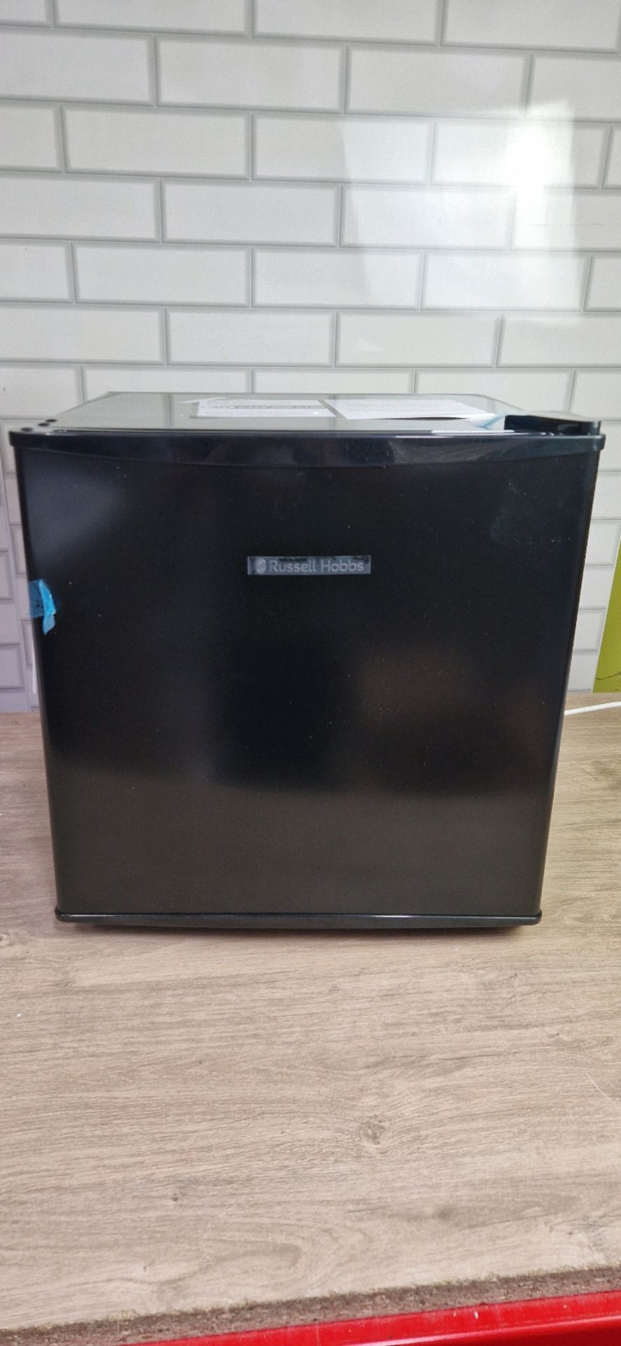 RUSSELL HOBBS FREESTANDING LARDER FRIDGE