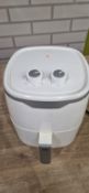 EGL VOGUE 2.8L MANUAL AIR FRYER-WHITE/SL