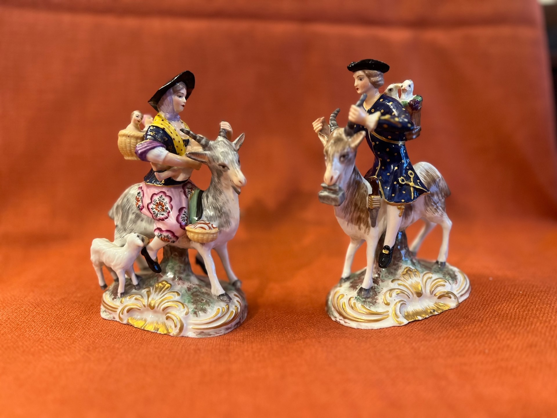 A fine pair of porcelain figures of the tailor and his wife, high quality figures. - Image 13 of 16