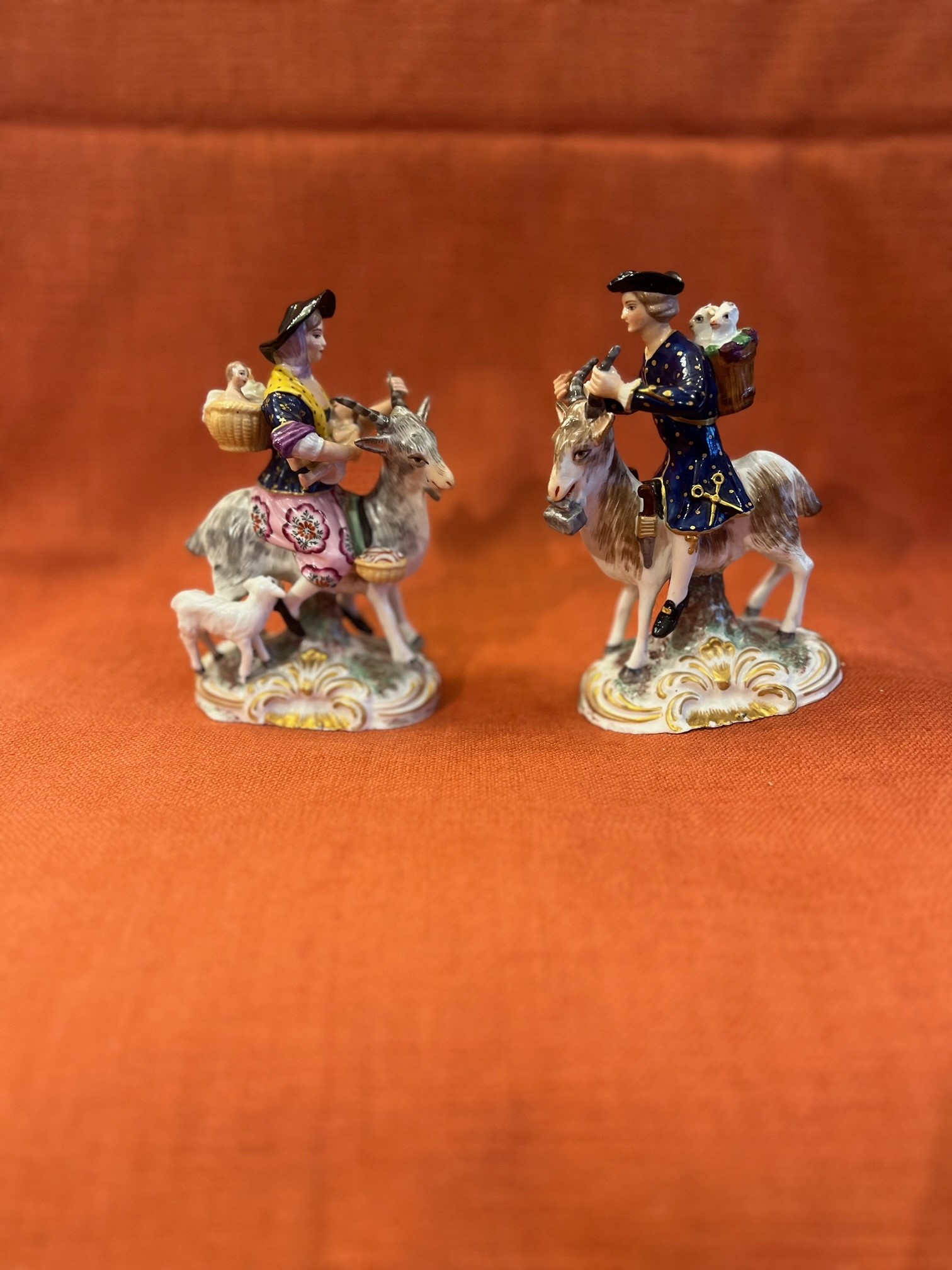 A fine pair of porcelain figures of the tailor and his wife, high quality figures. - Image 15 of 16