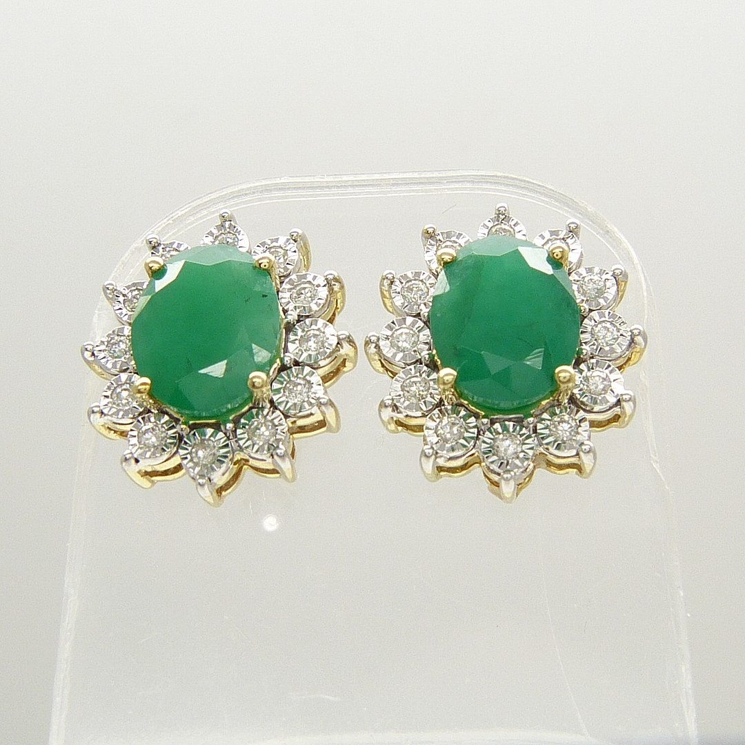 Emerald and diamond oval cluster earrings with butterfly backs, in yellow gold. - Image 2 of 7