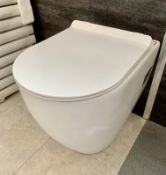 Designer Cielo White Ceramic Rimless Toilet Pan & Soft Close Seat. RRP £917 – Brand New.