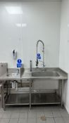 Stainless Steel Washing Station