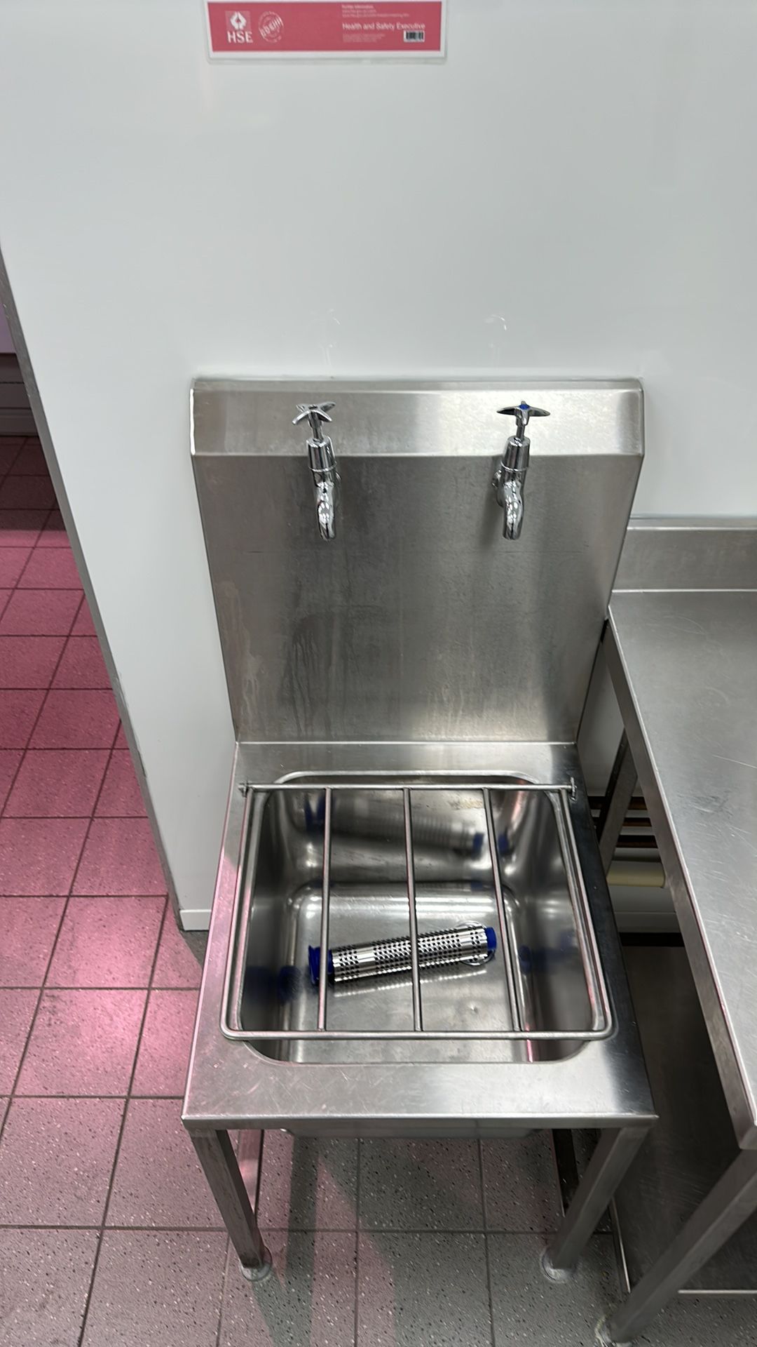 Stainless Steel Twin Tap Washing Station for footwear - Image 4 of 6
