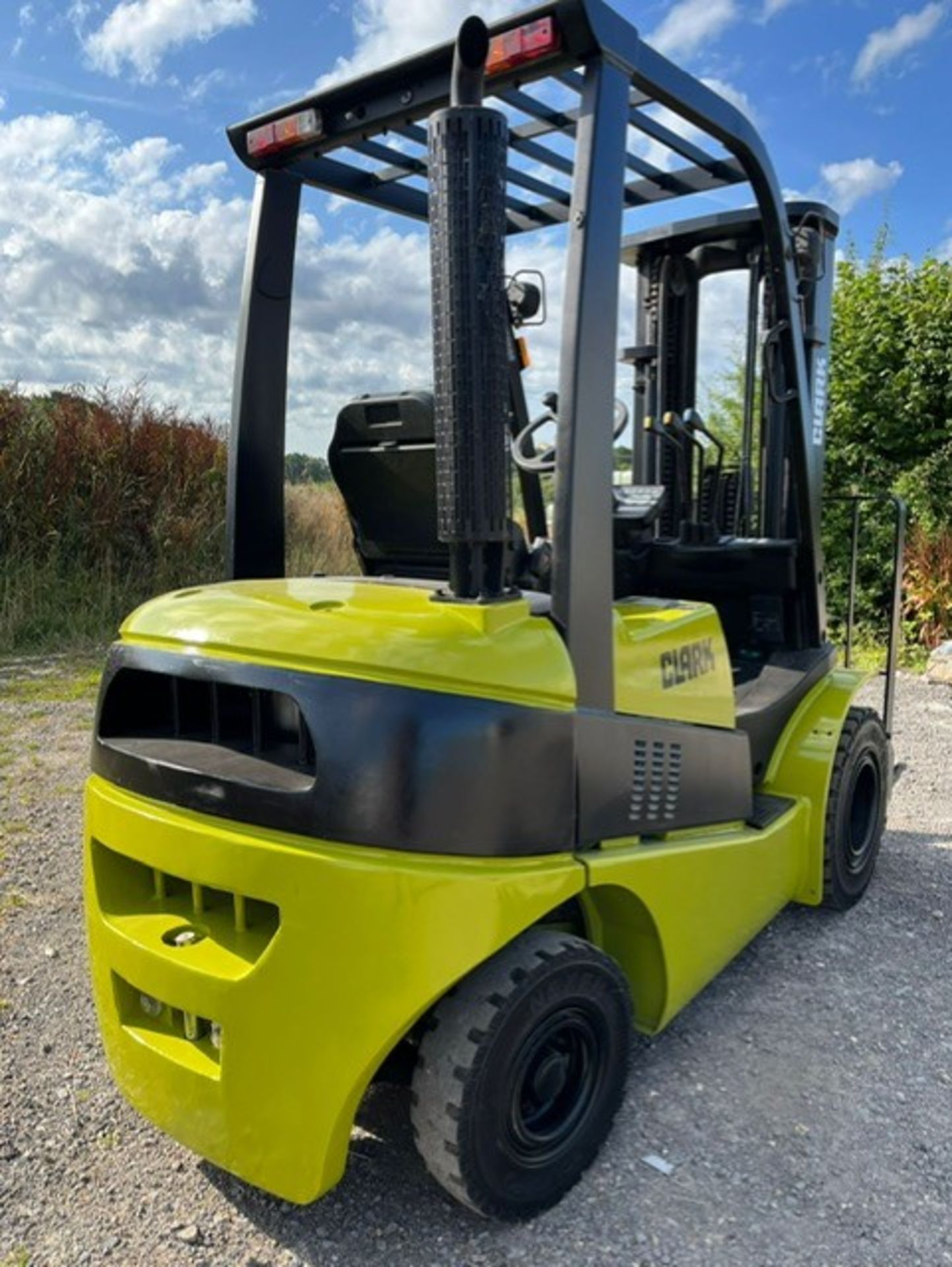 2016, CLARK 2.5 Tonne, Diesel Forklift - Image 5 of 8