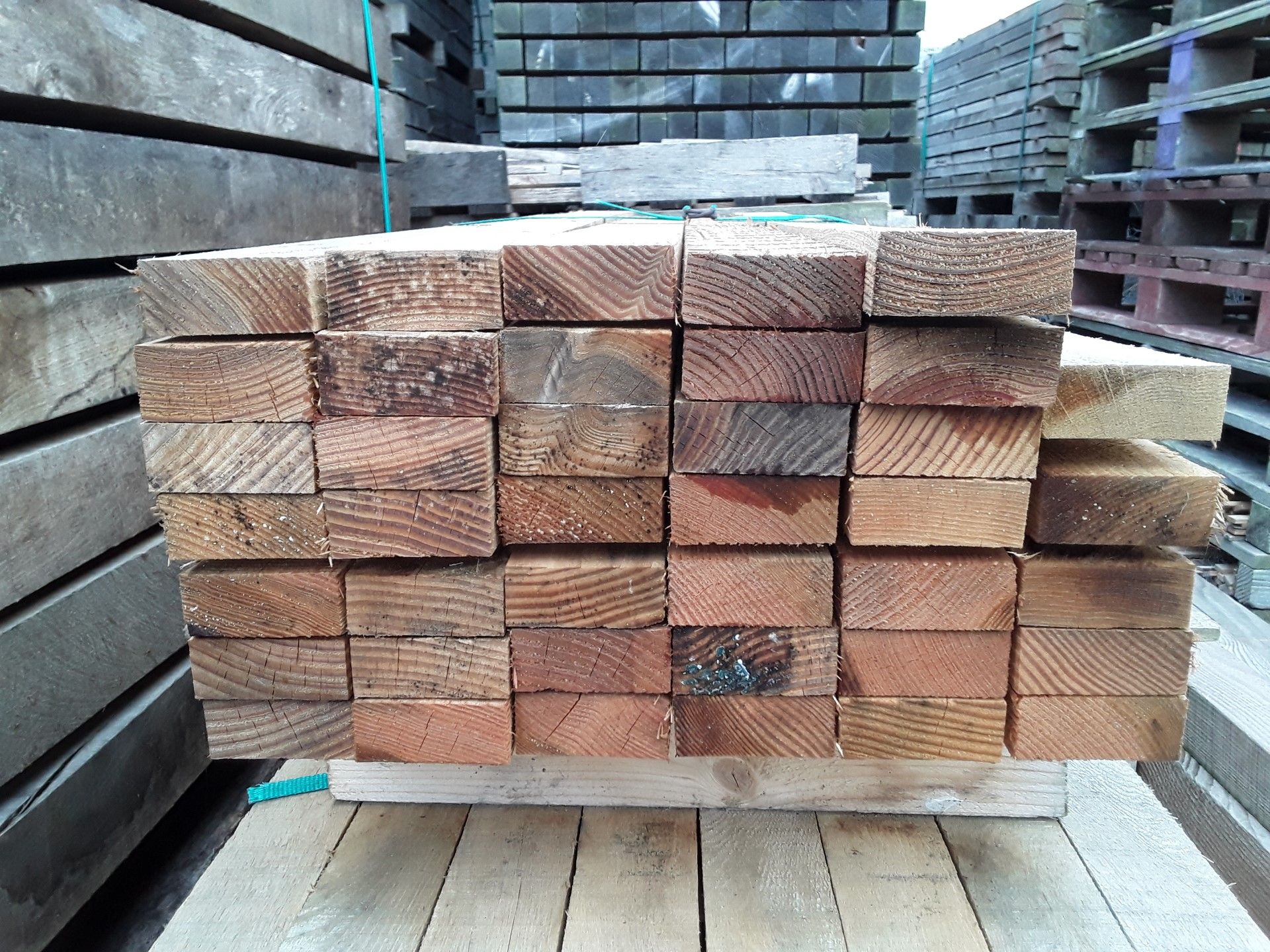 40 x Softwood Sawn Mixed Larch / Douglas Fir Offcuts - Image 2 of 4