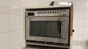 1 x Samsung 1850W (CM1929) Microwave