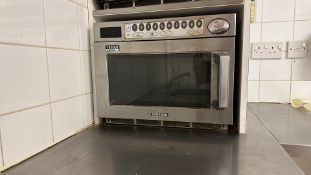 1 x Samsung 1850W (CM1929) Microwave
