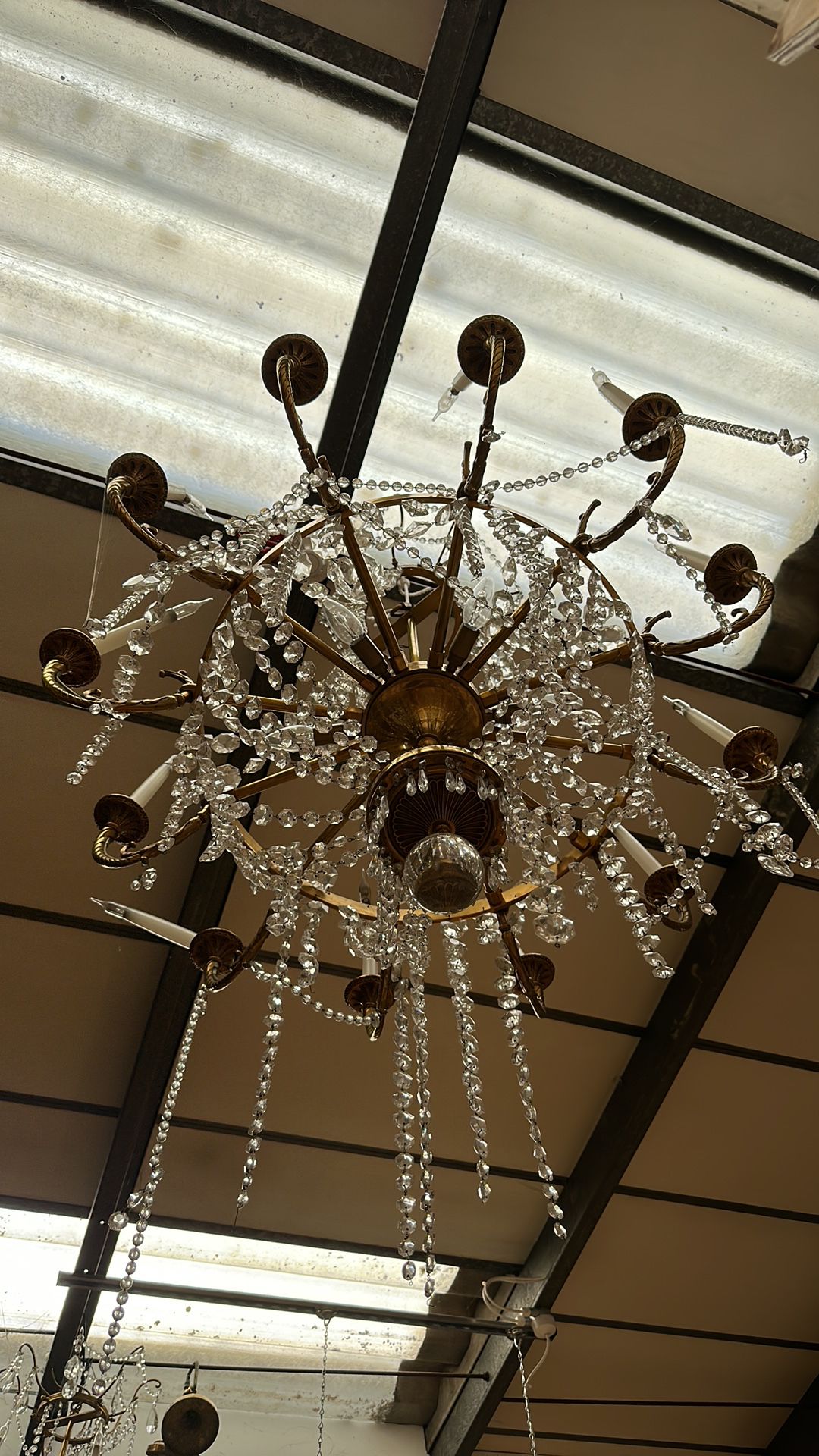 Ornate Chandelier - Image 4 of 4