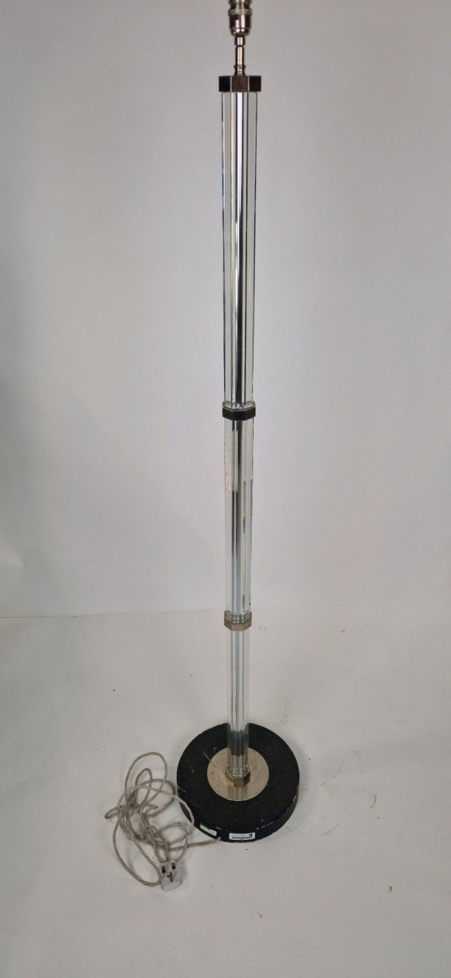 GLASS AND CHROME FLOOR LAMP - Image 4 of 4