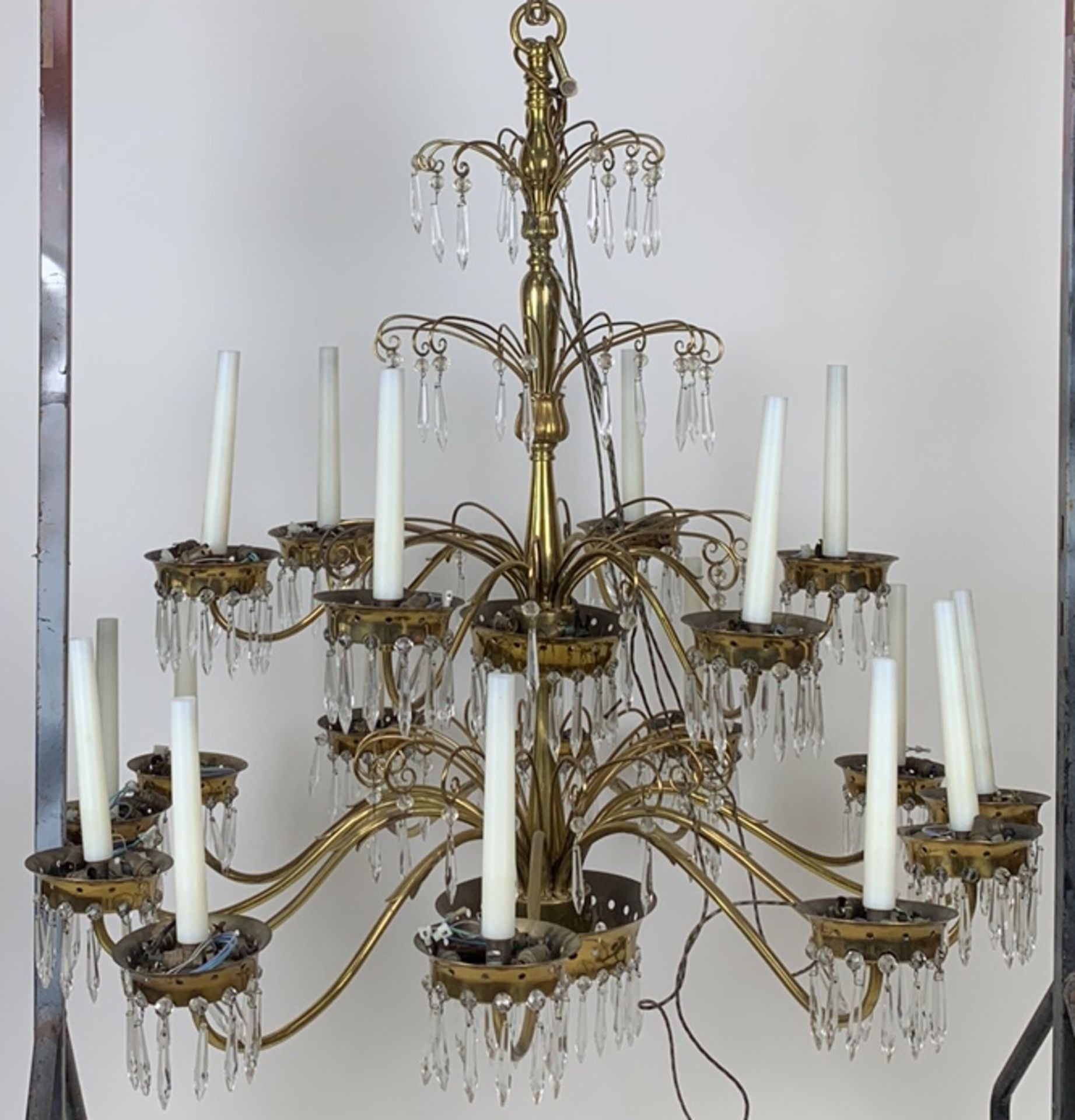 Ornate Chandelier - Image 3 of 5