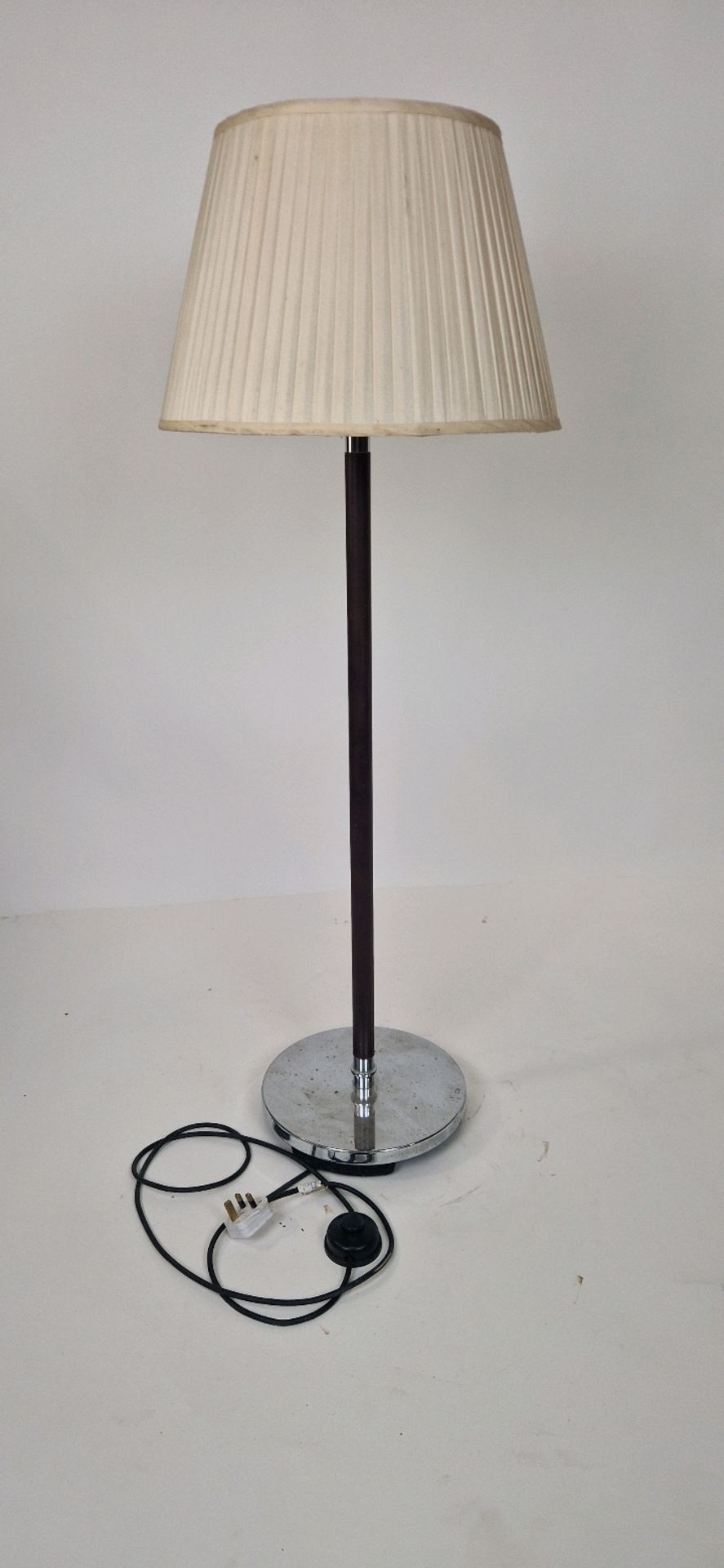 FLOOR LAMP WITH SHADE AND TABLE LAMP - Bild 4 aus 7