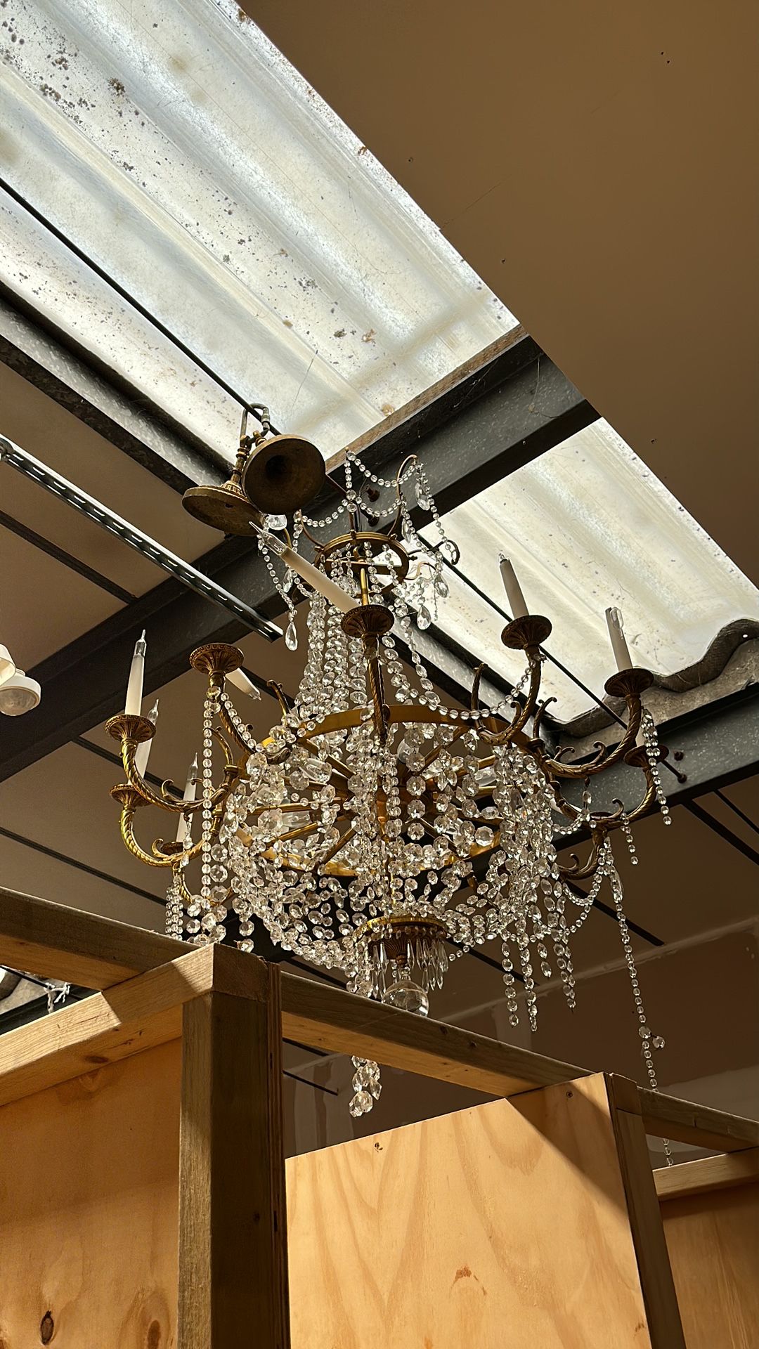 Ornate Chandelier - Image 3 of 3