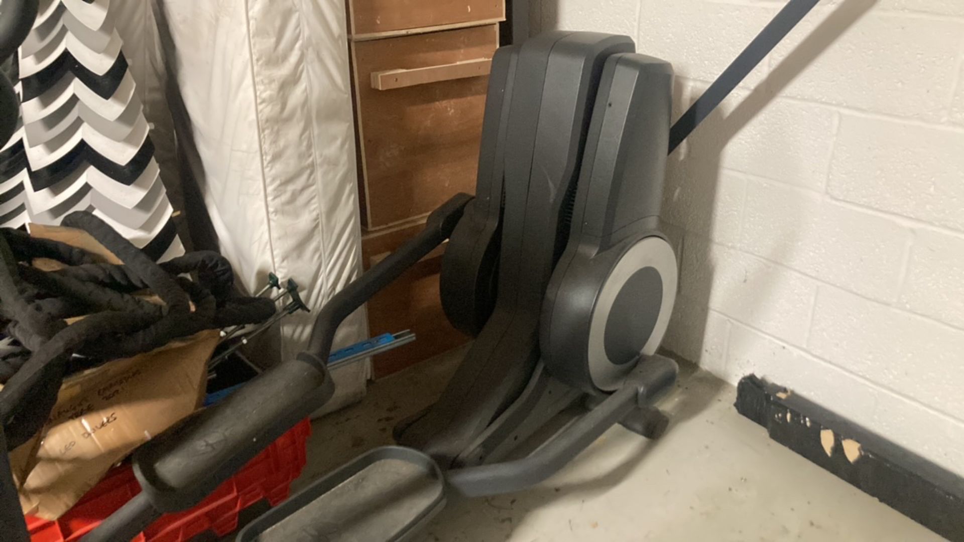 LifeFitness Elliptical Trainer - Bild 3 aus 5