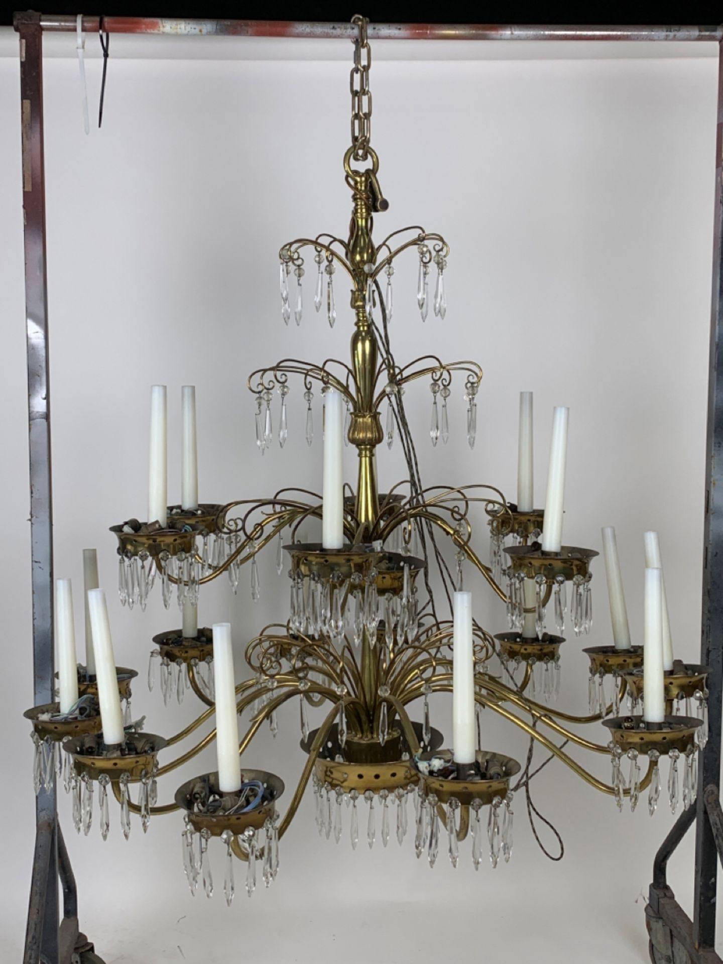 Ornate Chandelier - Image 5 of 5