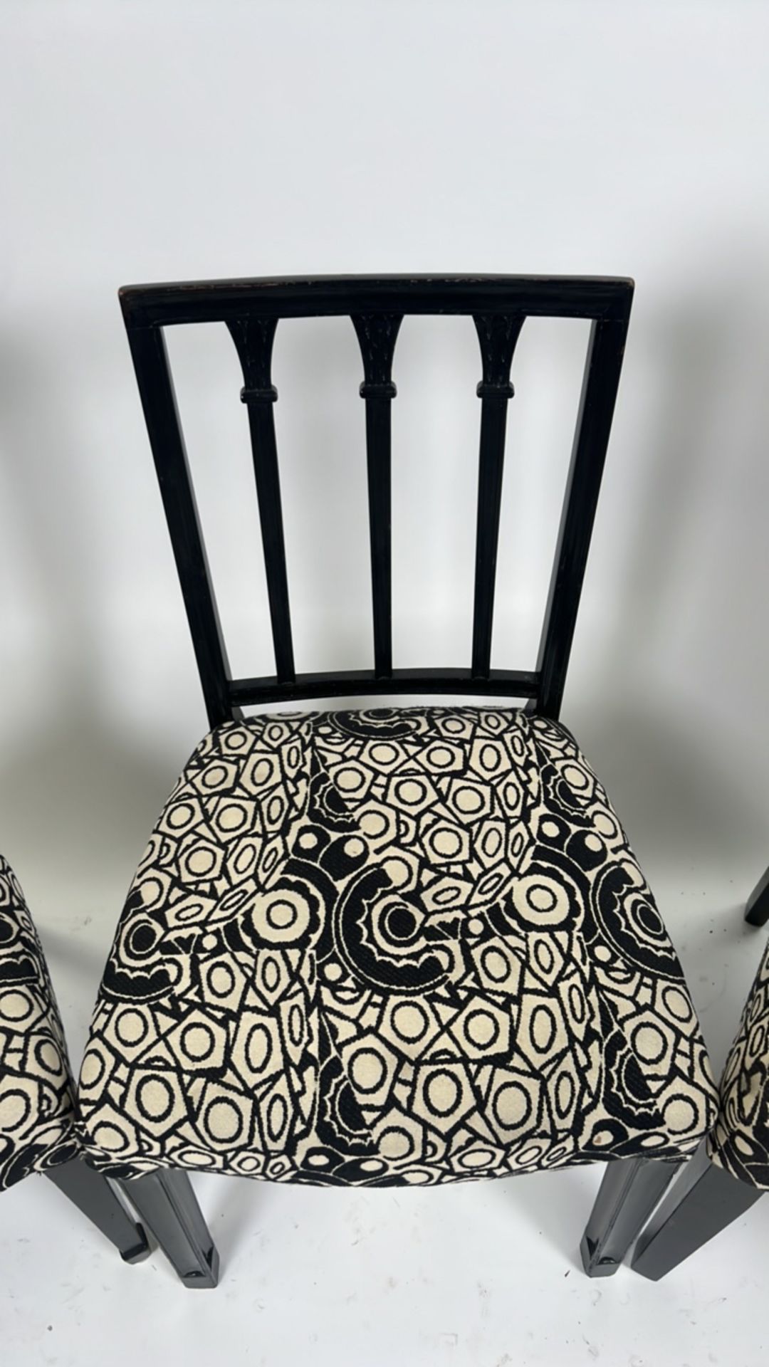 A Trio of Wooden Dining Chairs - Image 3 of 6