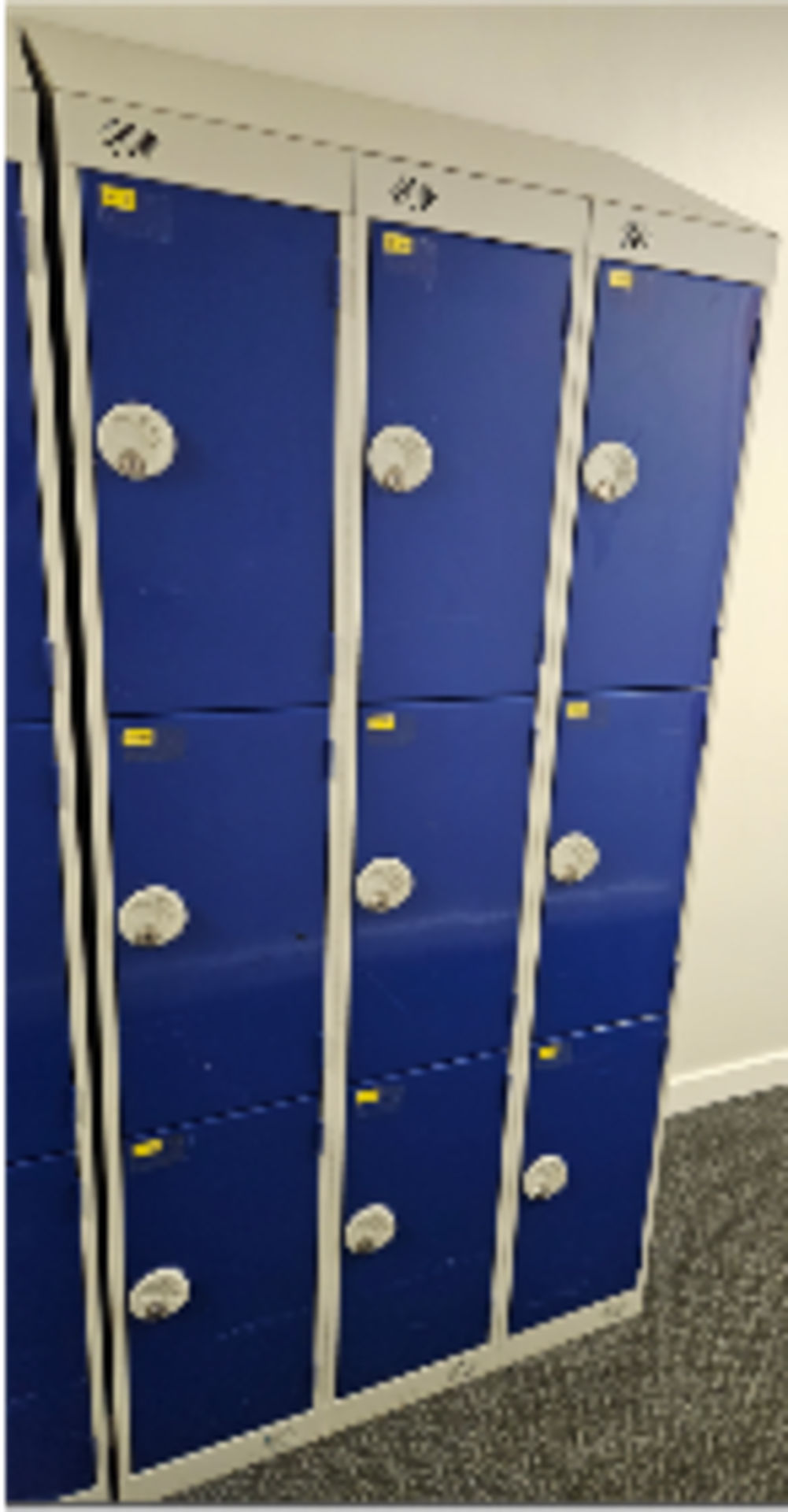 5 x Triple Lockers (9 compartments per locker)