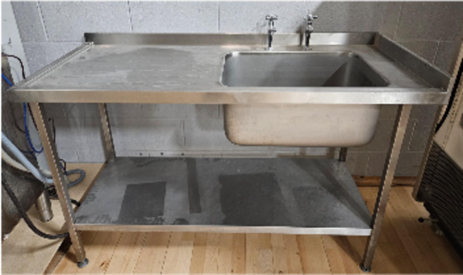Stainless Steel Catering Sink & Drainer - Single Sink 1500 x 650 x 900