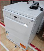 Domestic Dishwasher - Hotpoint 600 x 600 x 800