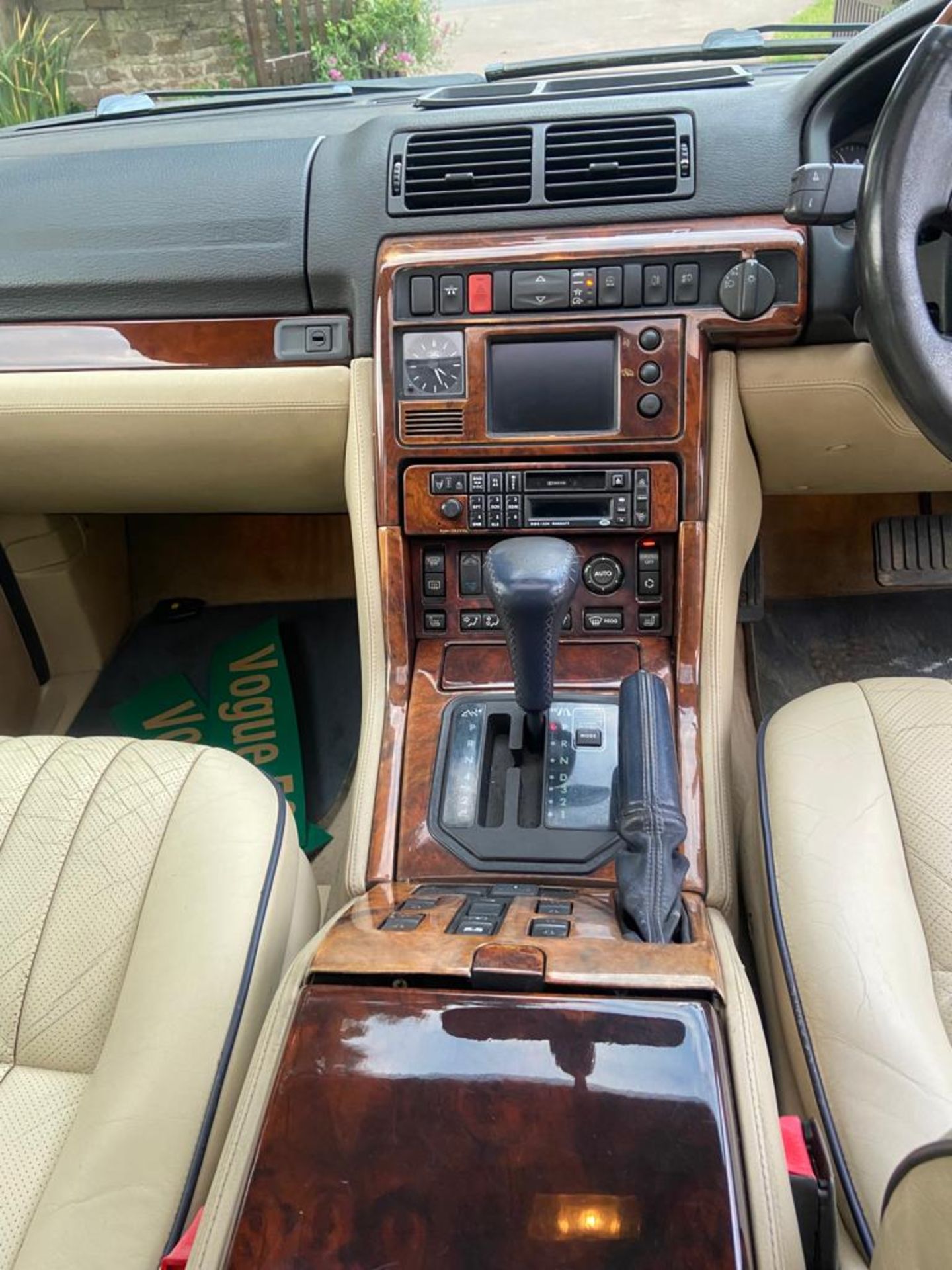 1998 Limited Edition Range Rover P38 - Image 10 of 39
