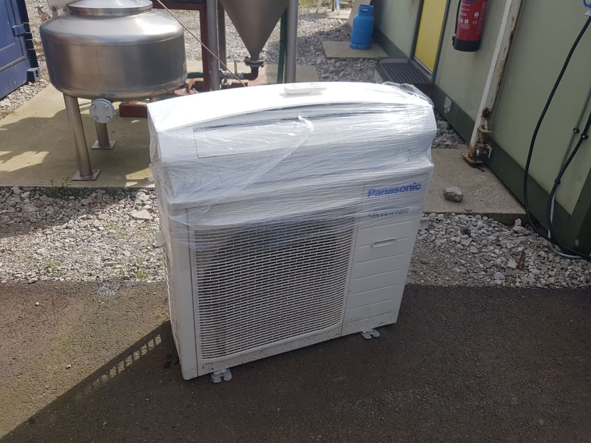 Panasonic heat pump air conditioning unit - Image 4 of 7