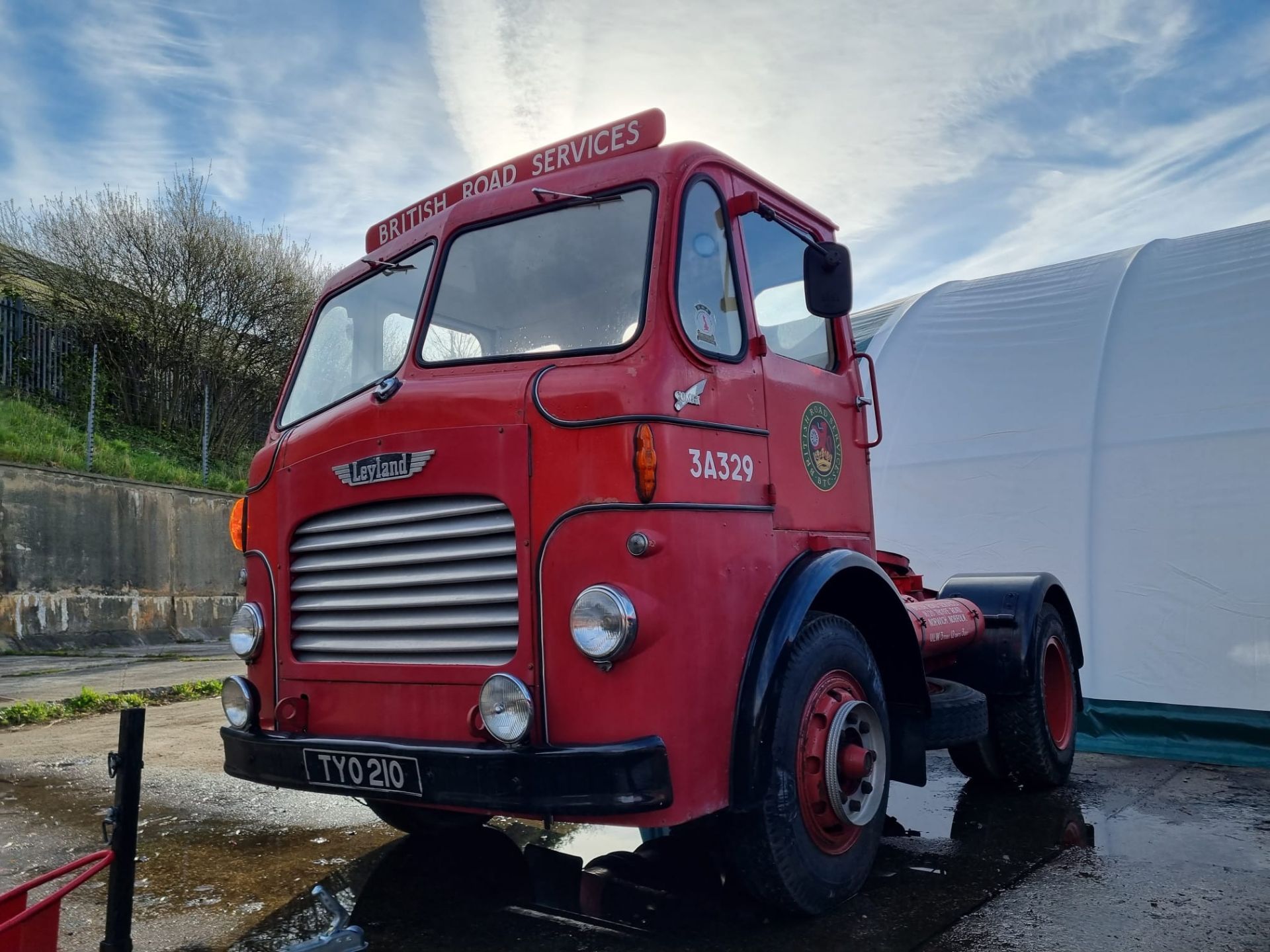 1957, Leyland Comet (V5 Present)