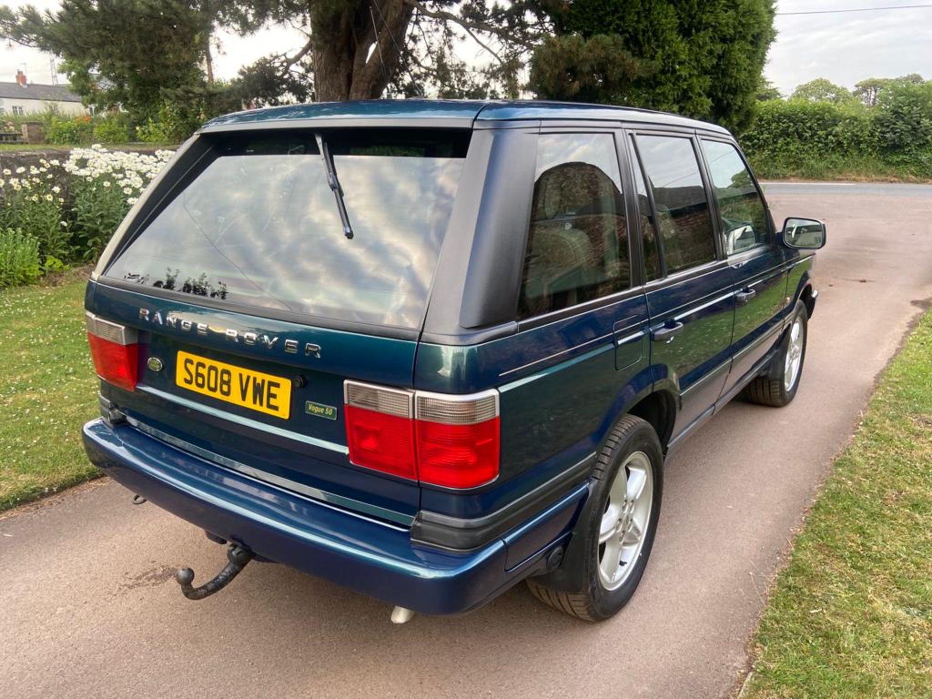 1998 Limited Edition Range Rover P38 - Image 3 of 39