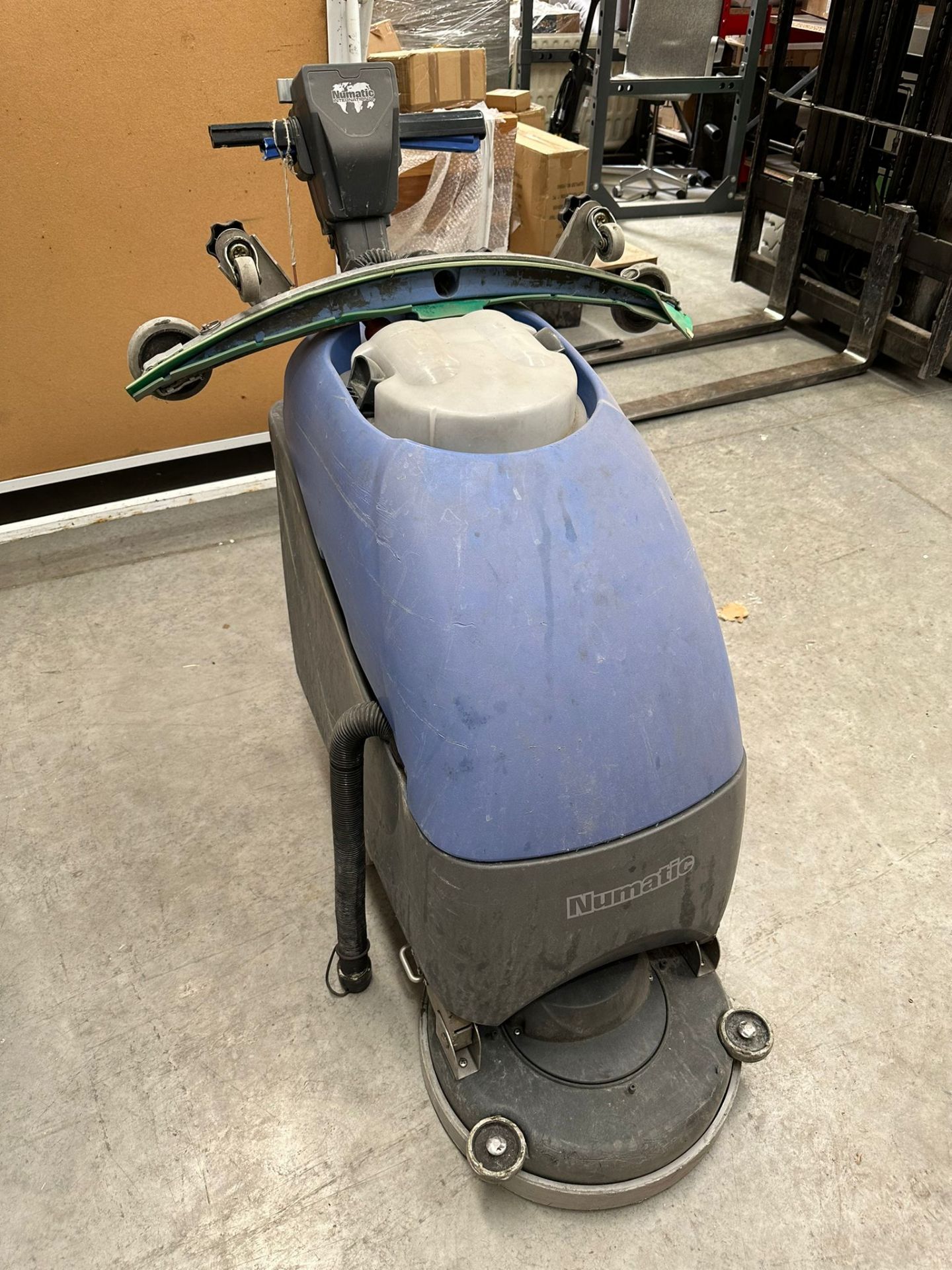 NUMATIC Floor Polisher