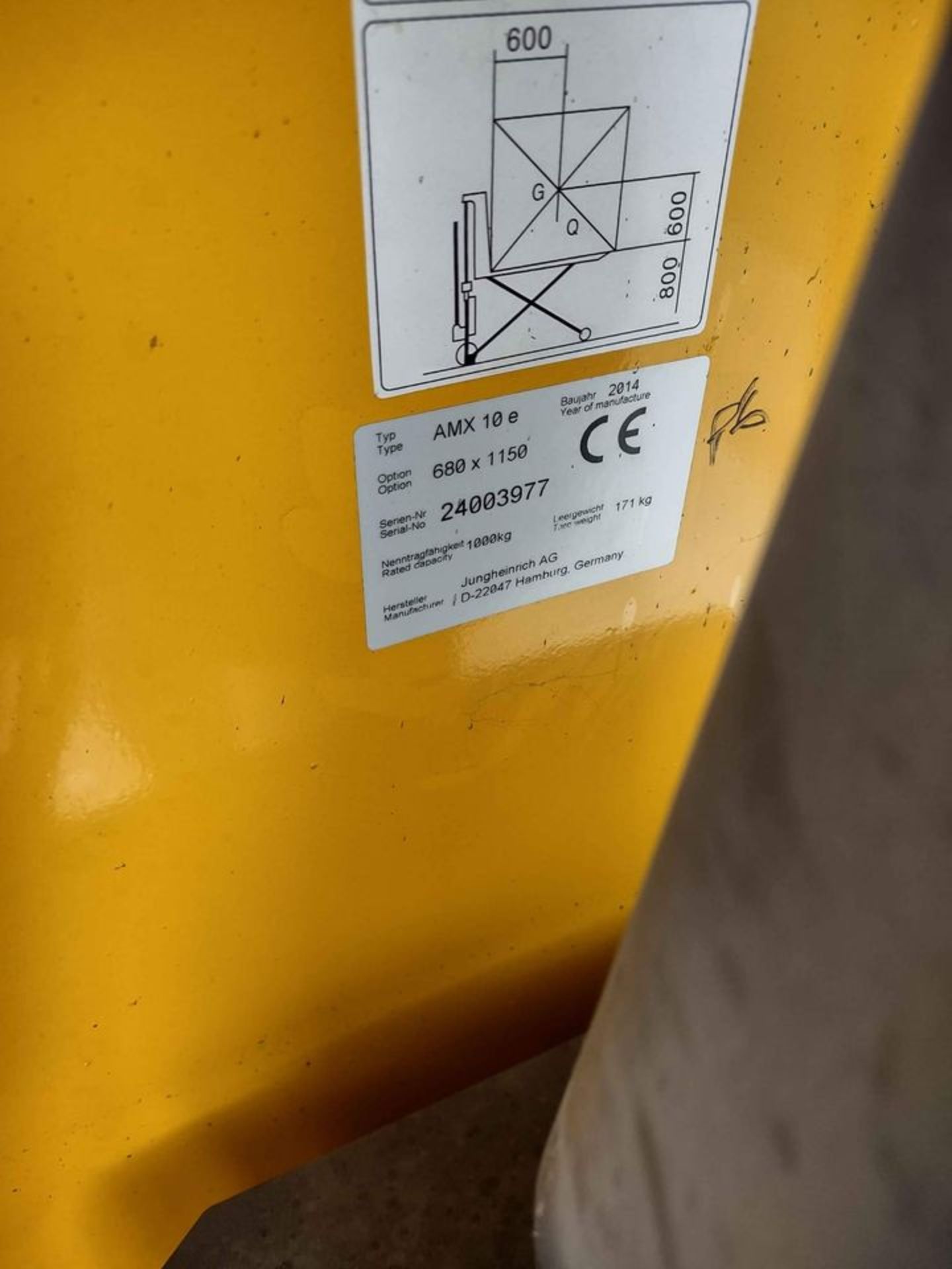 Jungheinrich AMX 10e SCISSOR Lift Pallet Truck 680*1150 - Image 2 of 2