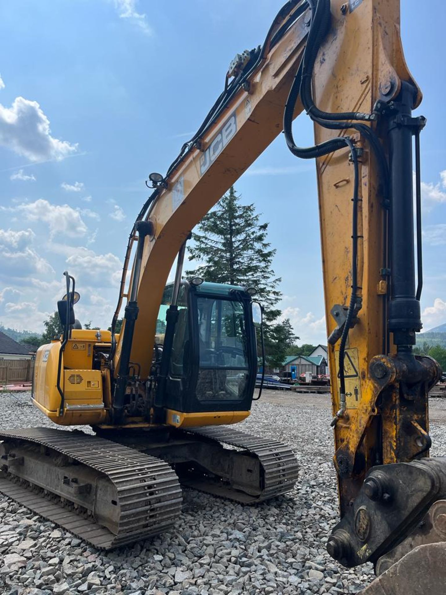 2014 JCB JS130