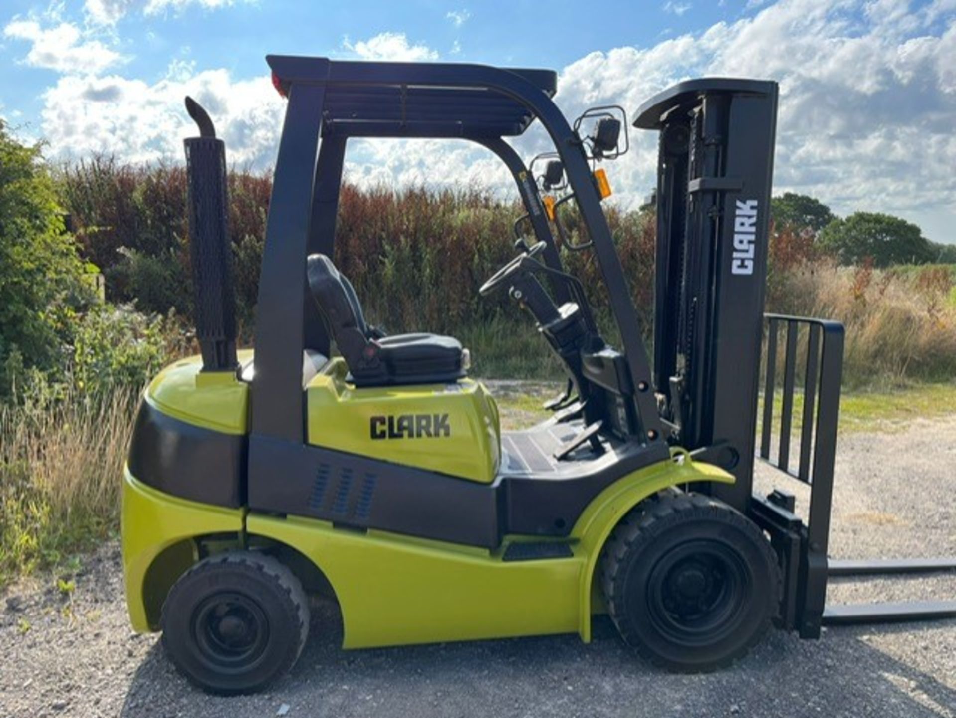 2016, CLARK 2.5 Tonne, Diesel Forklift - Image 4 of 8