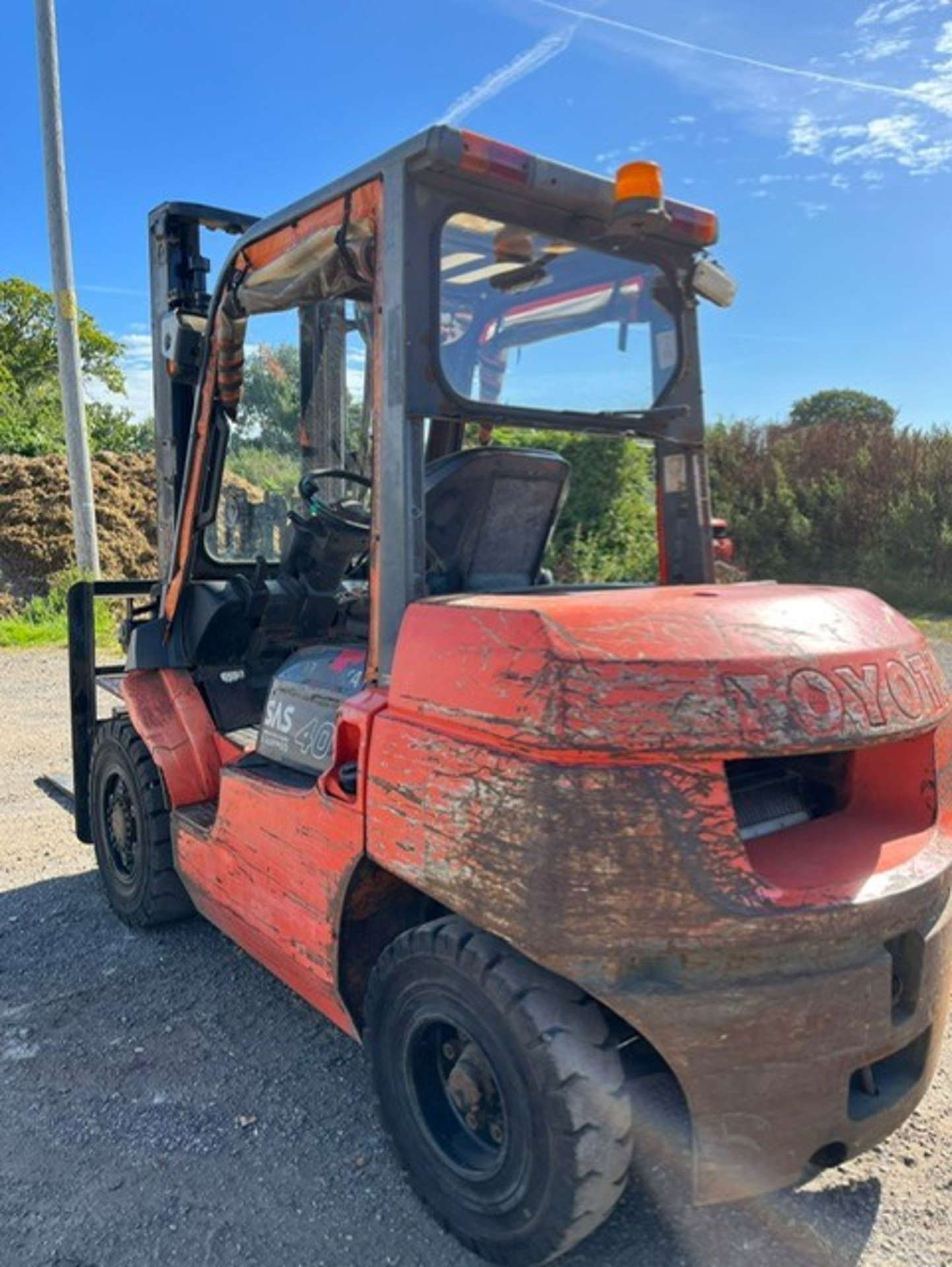 2012, TOYOTA Forklift - Image 3 of 7