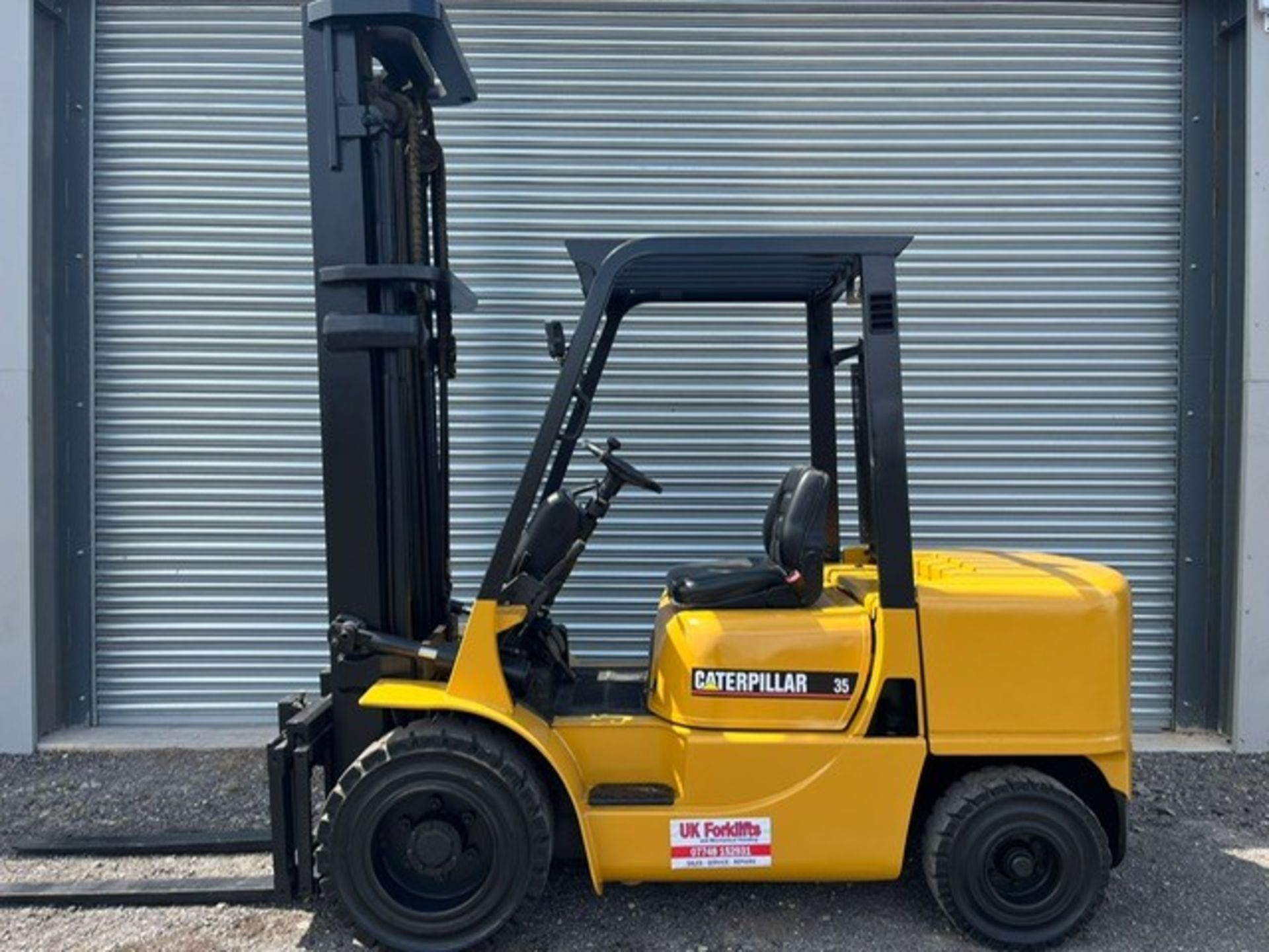 2001, CATERPILLAR Diesel Forklift - Image 2 of 11