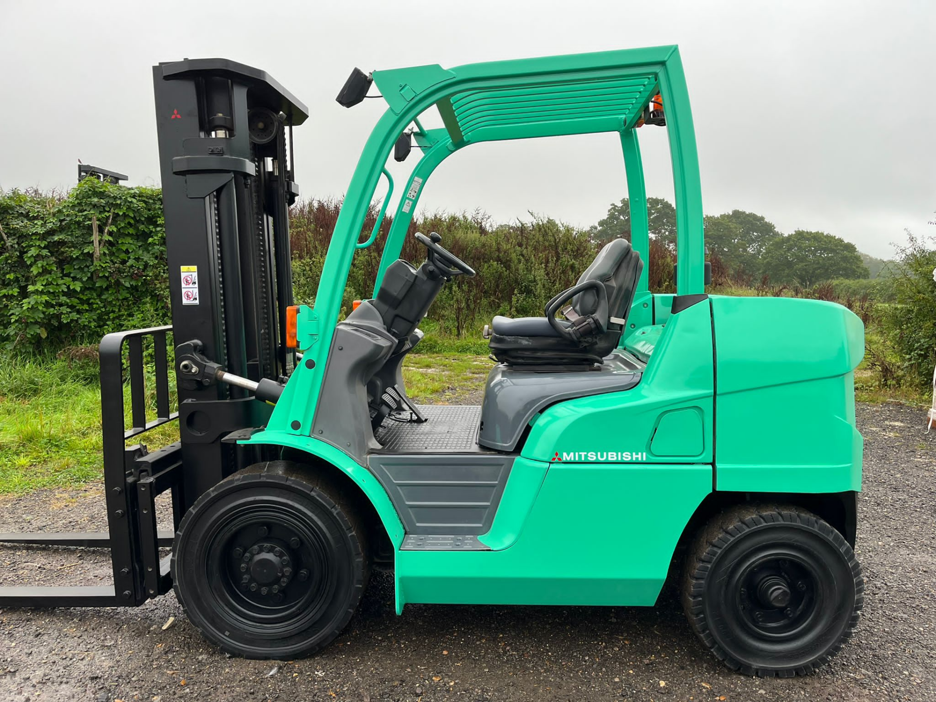 2012 MITSUBISHI FD40N - 4 Tonne Diesel Forklift - Image 4 of 6