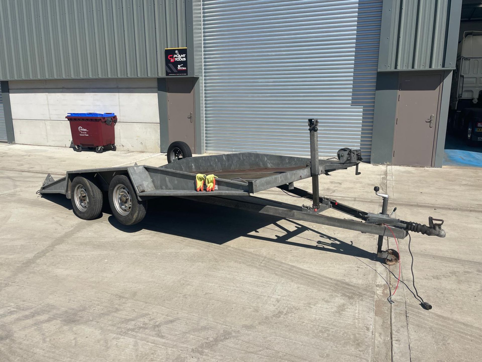 14ft * 6ft 2,000 Kg Tilt Bed Trailer / Plant Trailer / Car Trailer - Twin Axel - Image 2 of 10