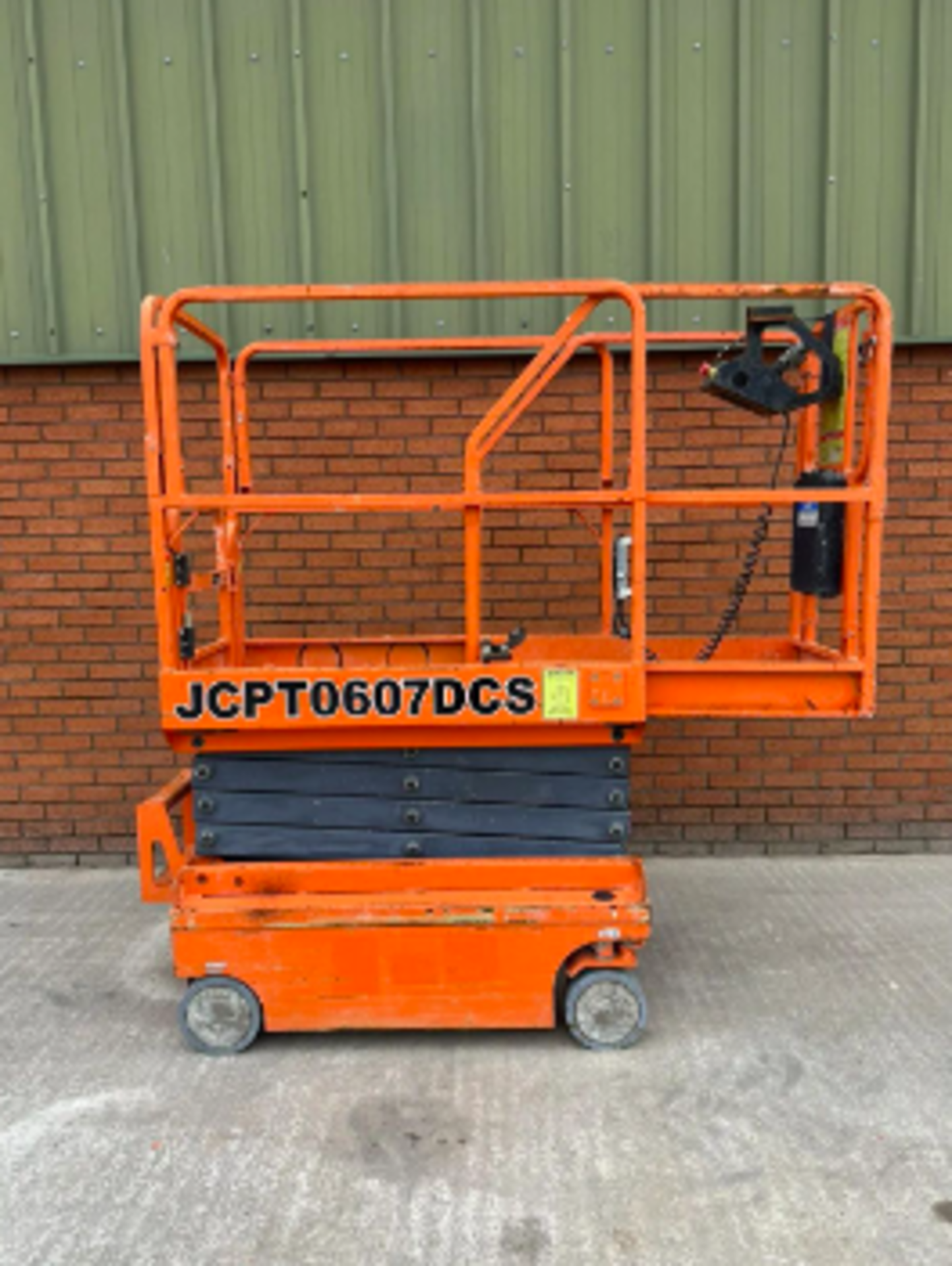 Dingli JCPT0607DCS Electric Scissor Lift - Image 4 of 7