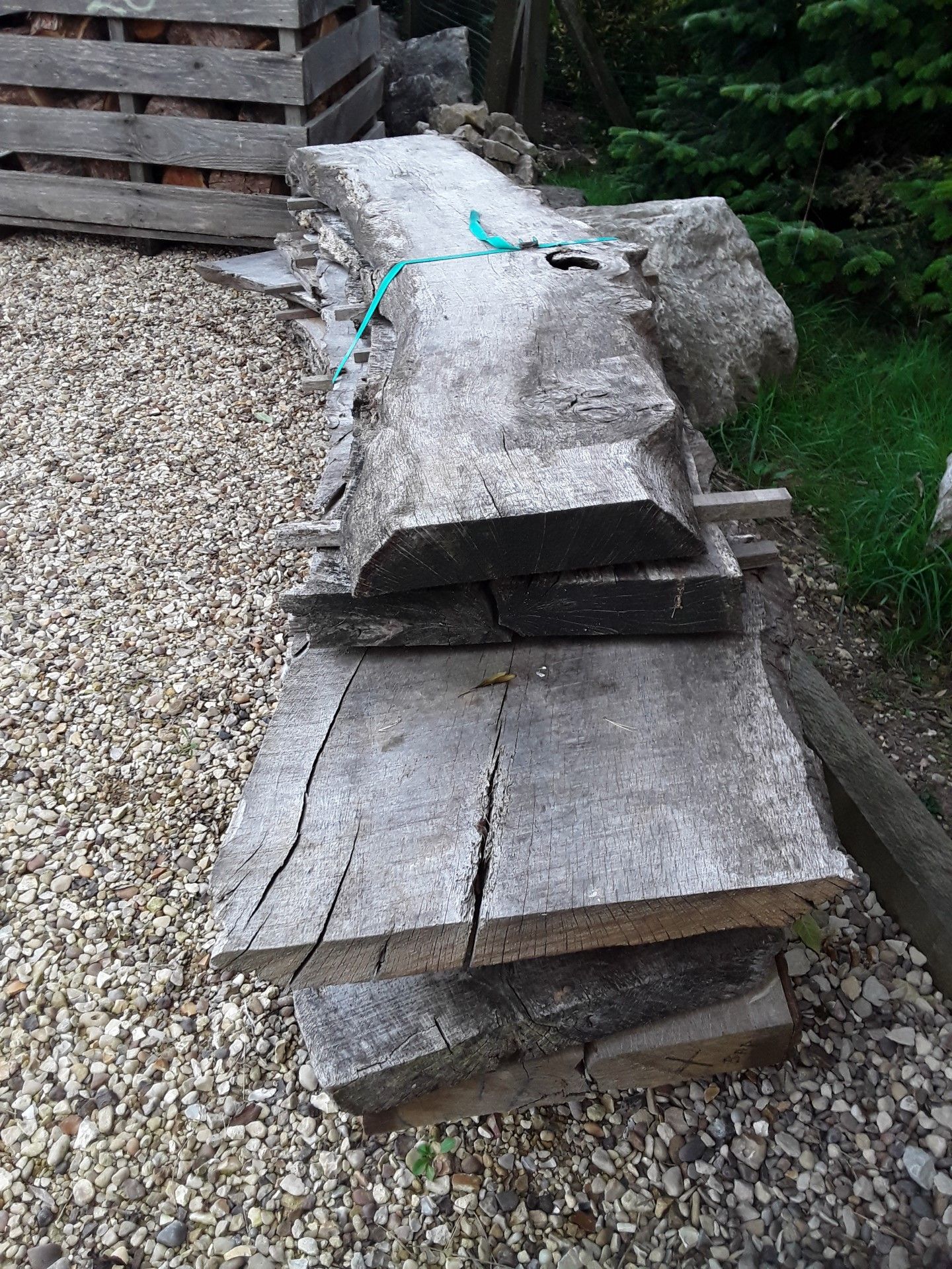 6x Hardwood Air Dried Sawn English Waney Edge / Live Edge Oak Boards / Planks - Image 2 of 4