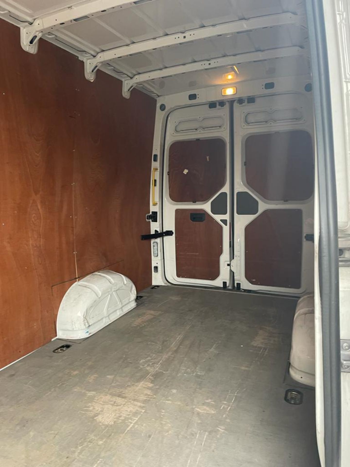 2019, Volkswagen Crafter CR35 TDI Blue Motion - Euro 6 ULEZ Compliant - Image 7 of 8