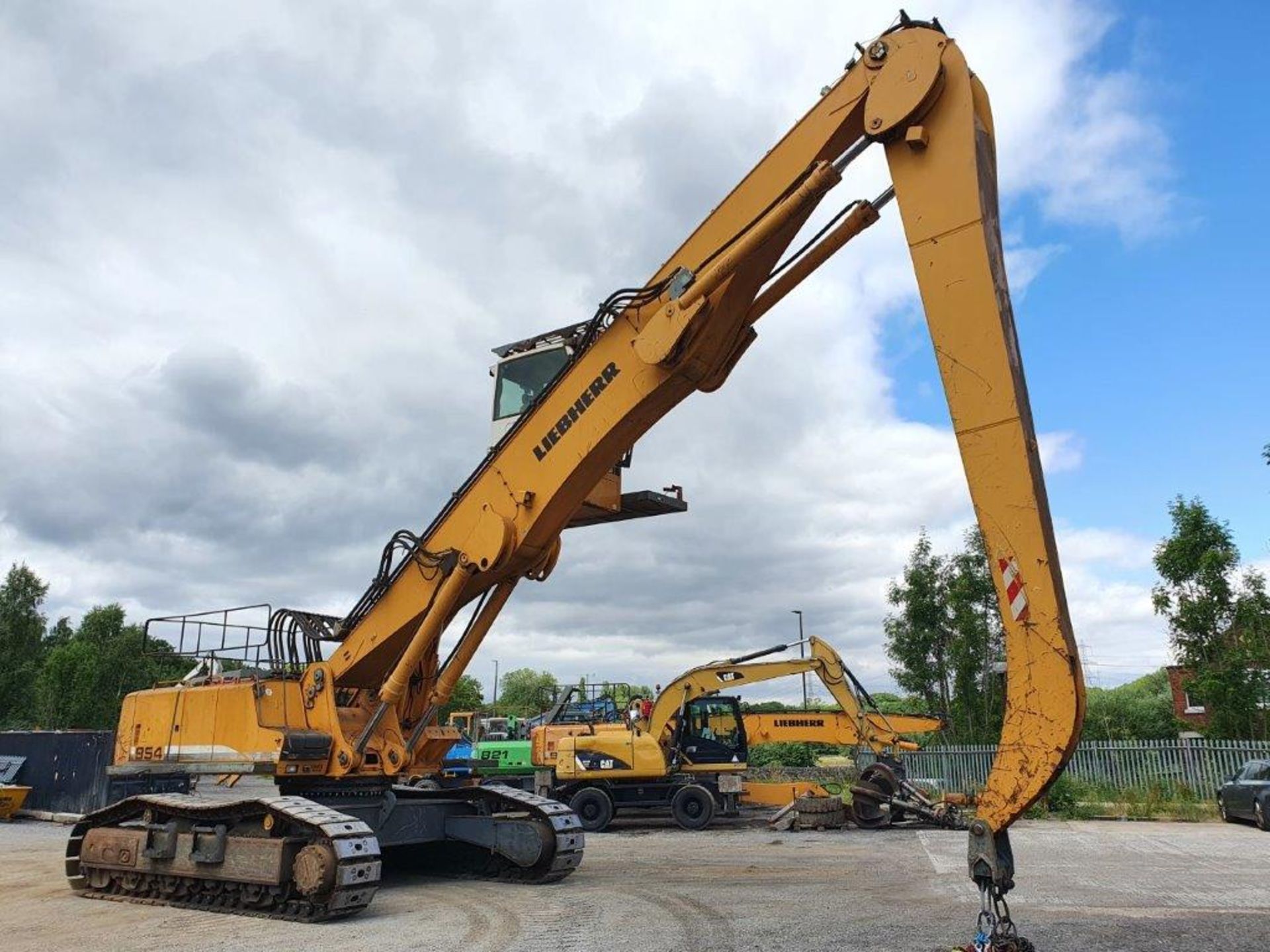 Liebherr 954C Scrap Handler – 2008