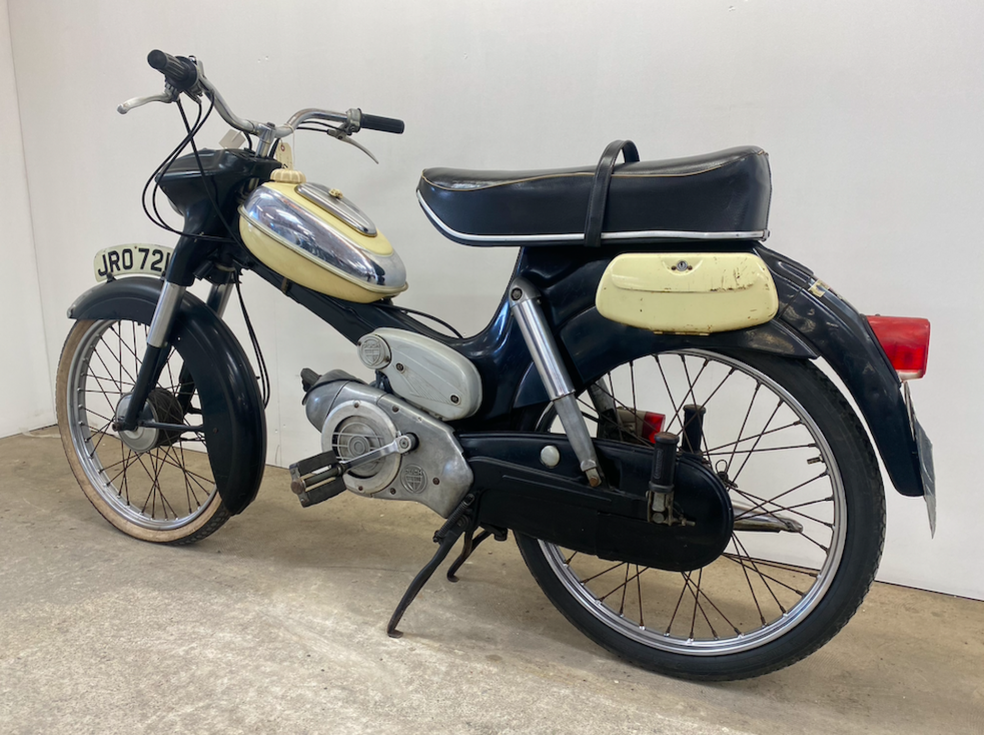PUCH Model: MV Engine Size (cc): 50 ***NO RESERVE*** - Image 6 of 7