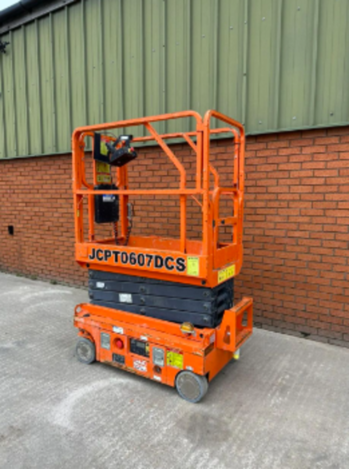 Dingli JCPT0607DCS Electric Scissor Lift - Image 6 of 7