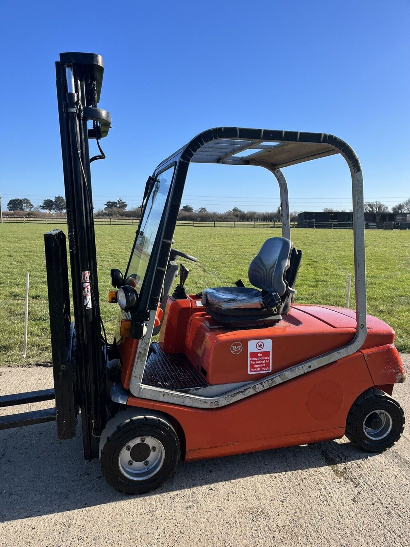 2005, CESAB - 2 Tonne Electric Forklift Truck - Bild 7 aus 7